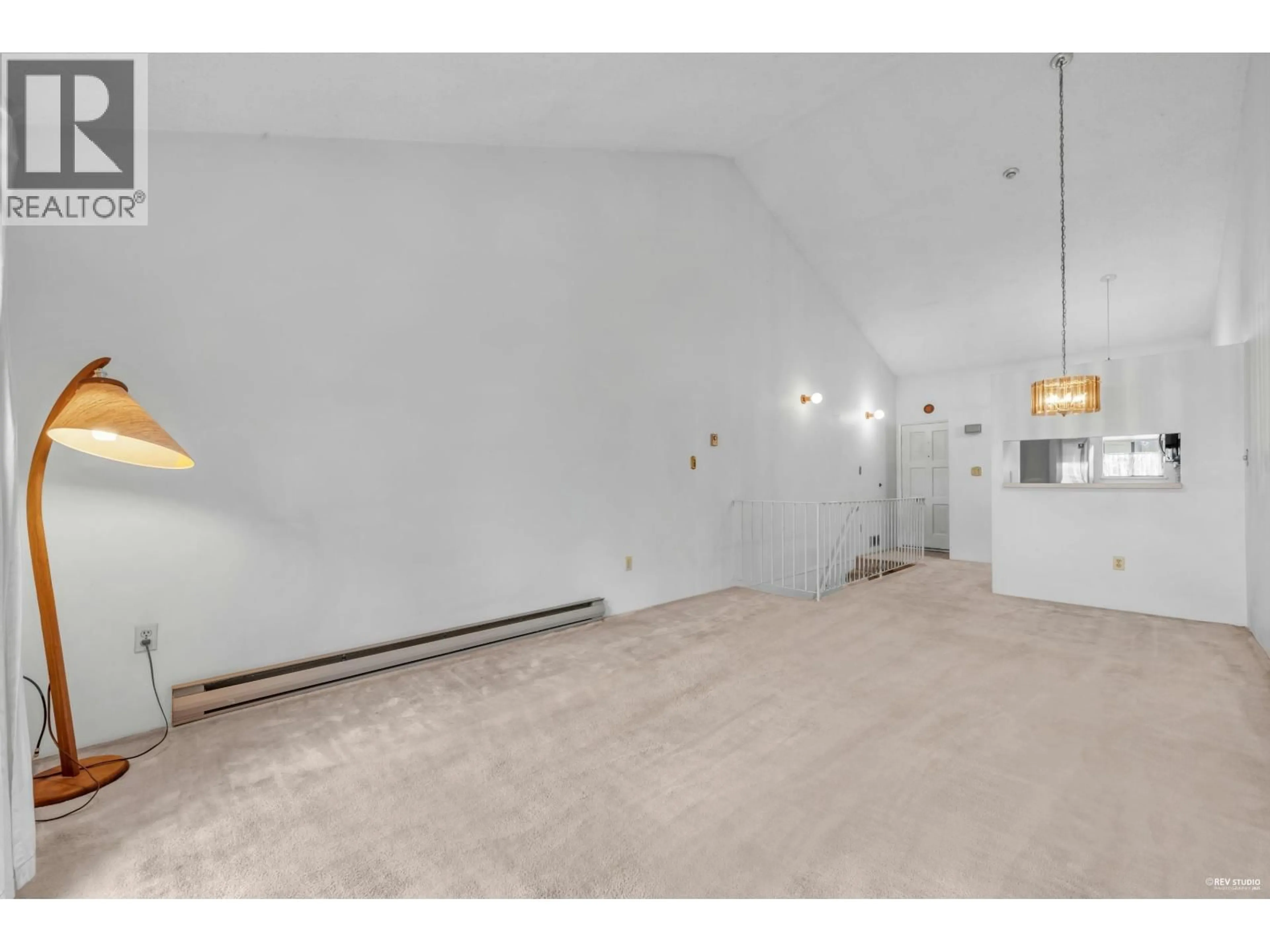 A pic of a room for 410 - 1363 CLYDE AVENUE, West Vancouver British Columbia V7T2W9