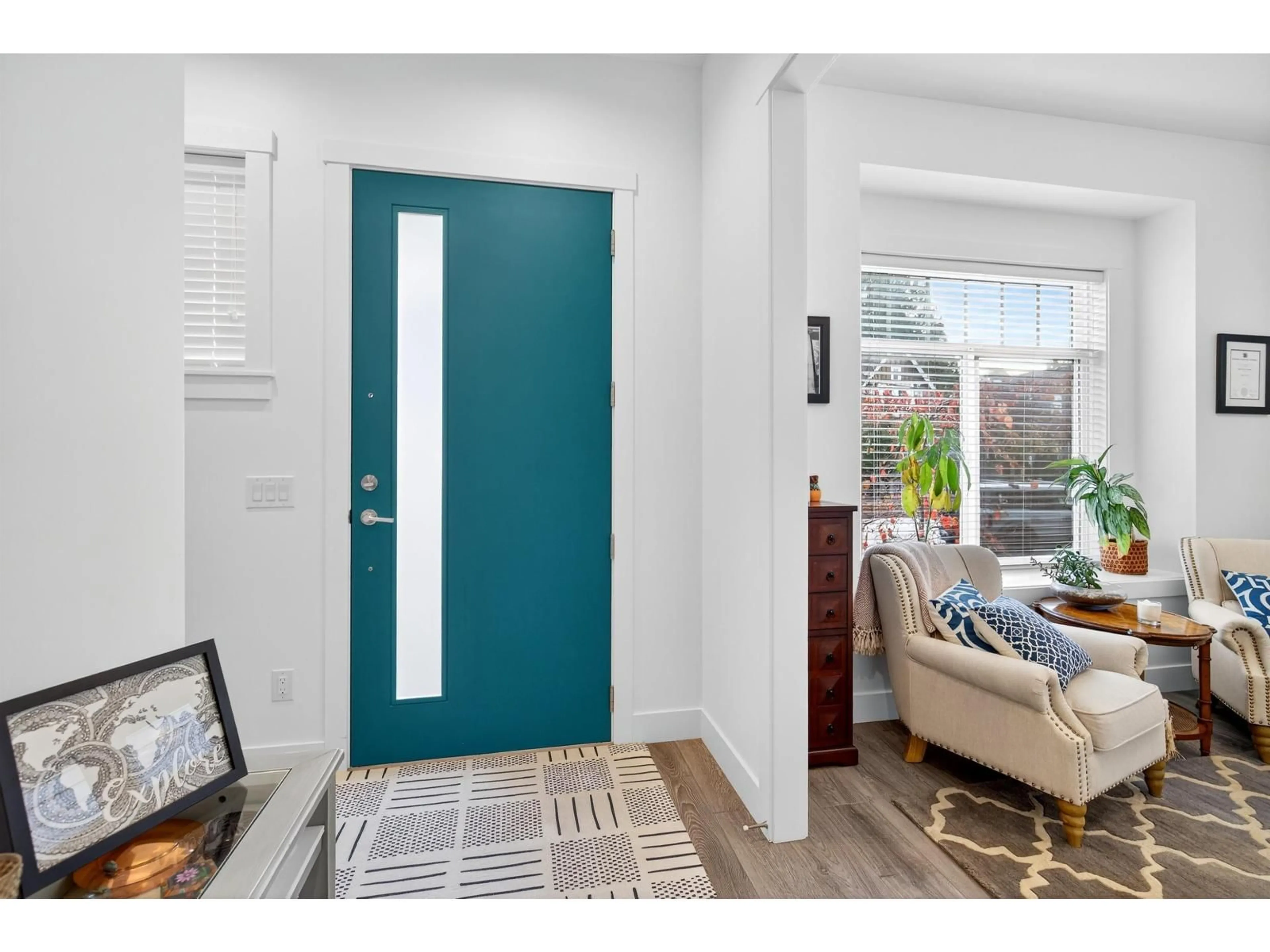 Indoor entryway for 73 172, Surrey British Columbia V3Z9R2