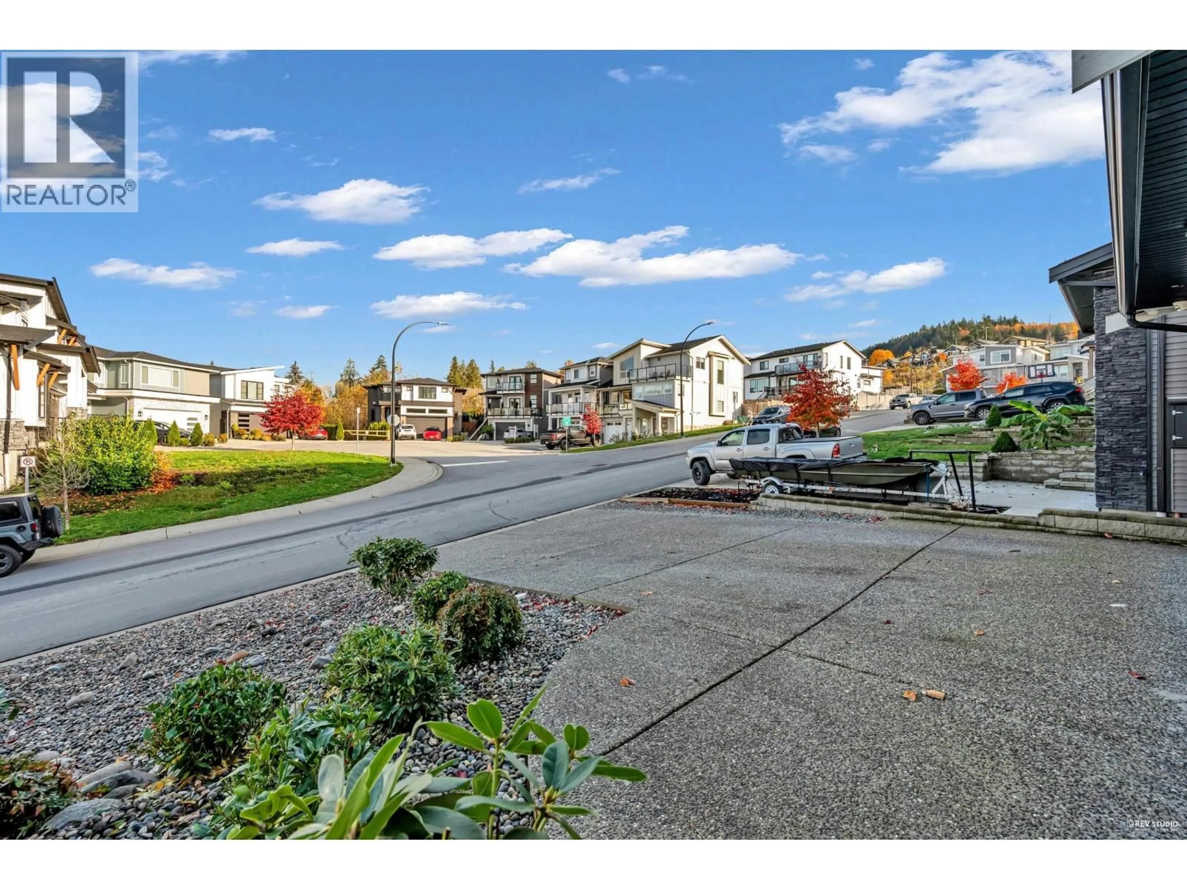 A pic from outside/outdoor area/front of a property/back of a property/a pic from drone, street for 24618 105A AVENUE, Maple Ridge British Columbia V2W0K3