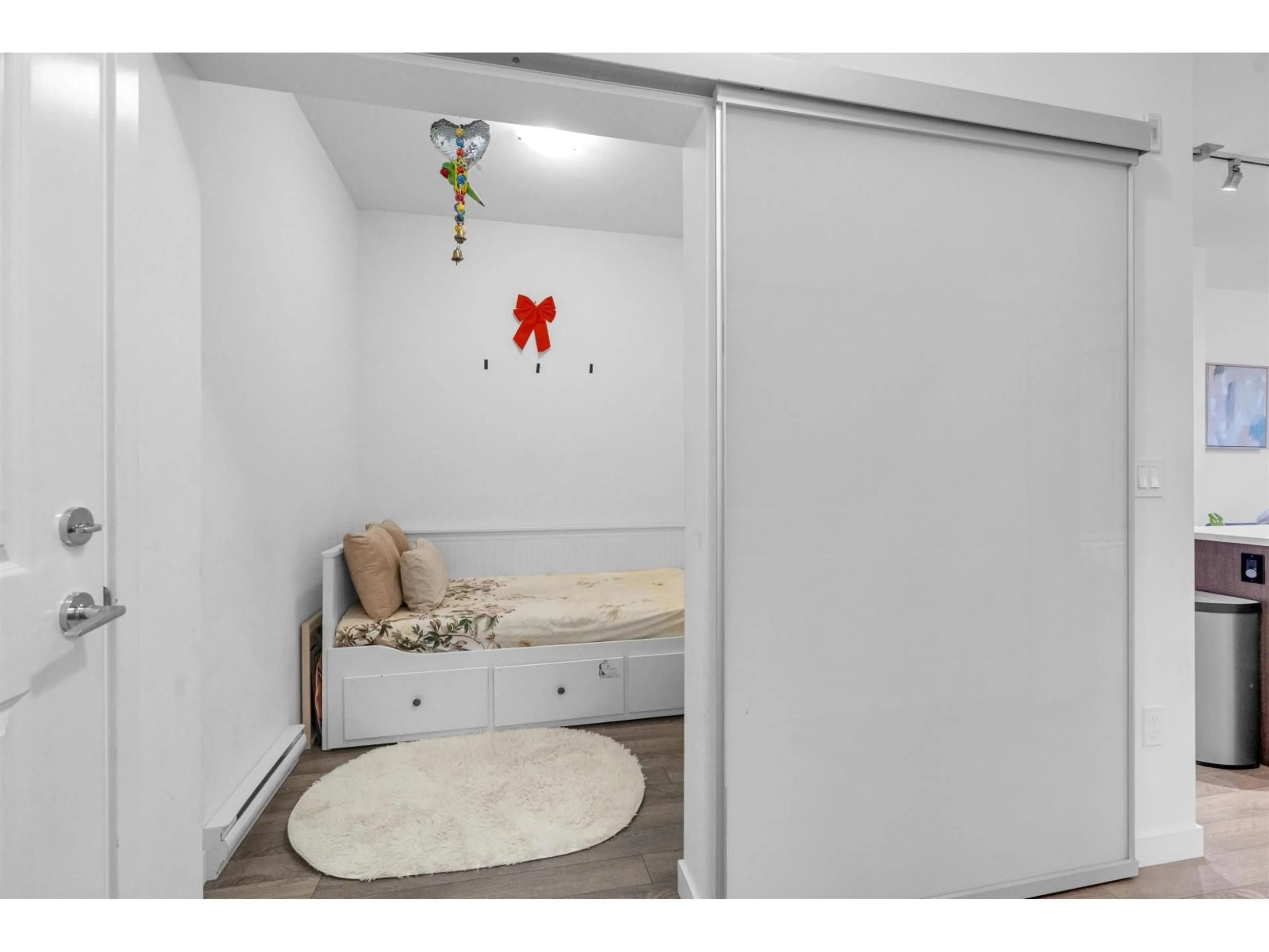 Storage room or clothes room or walk-in closet for 407 - 13623 81A AVENUE, Surrey British Columbia V3W3N7