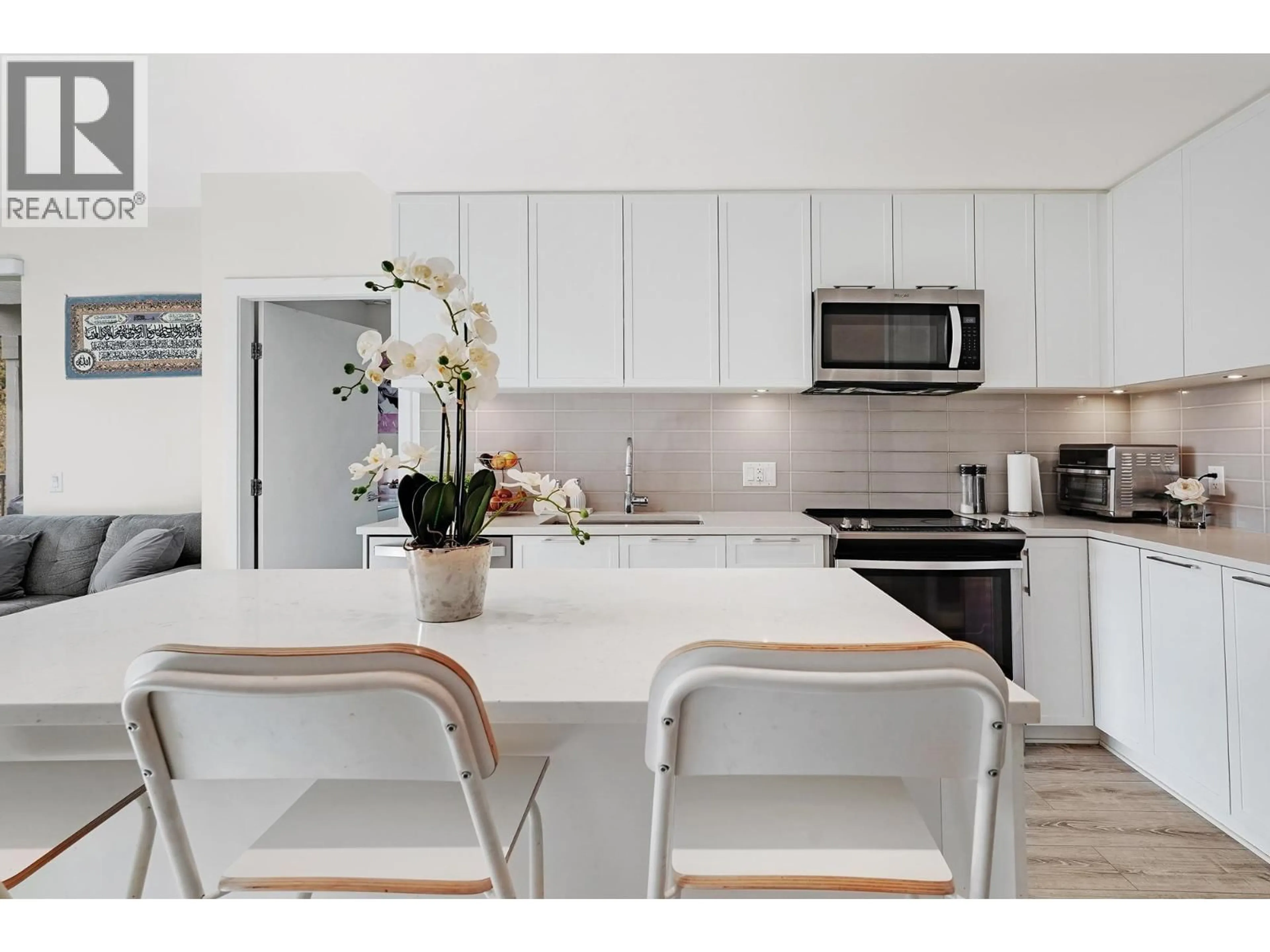 Open concept kitchen, unknown for 316 - 2382 ATKINS AVENUE, Port Coquitlam British Columbia V3C0G7
