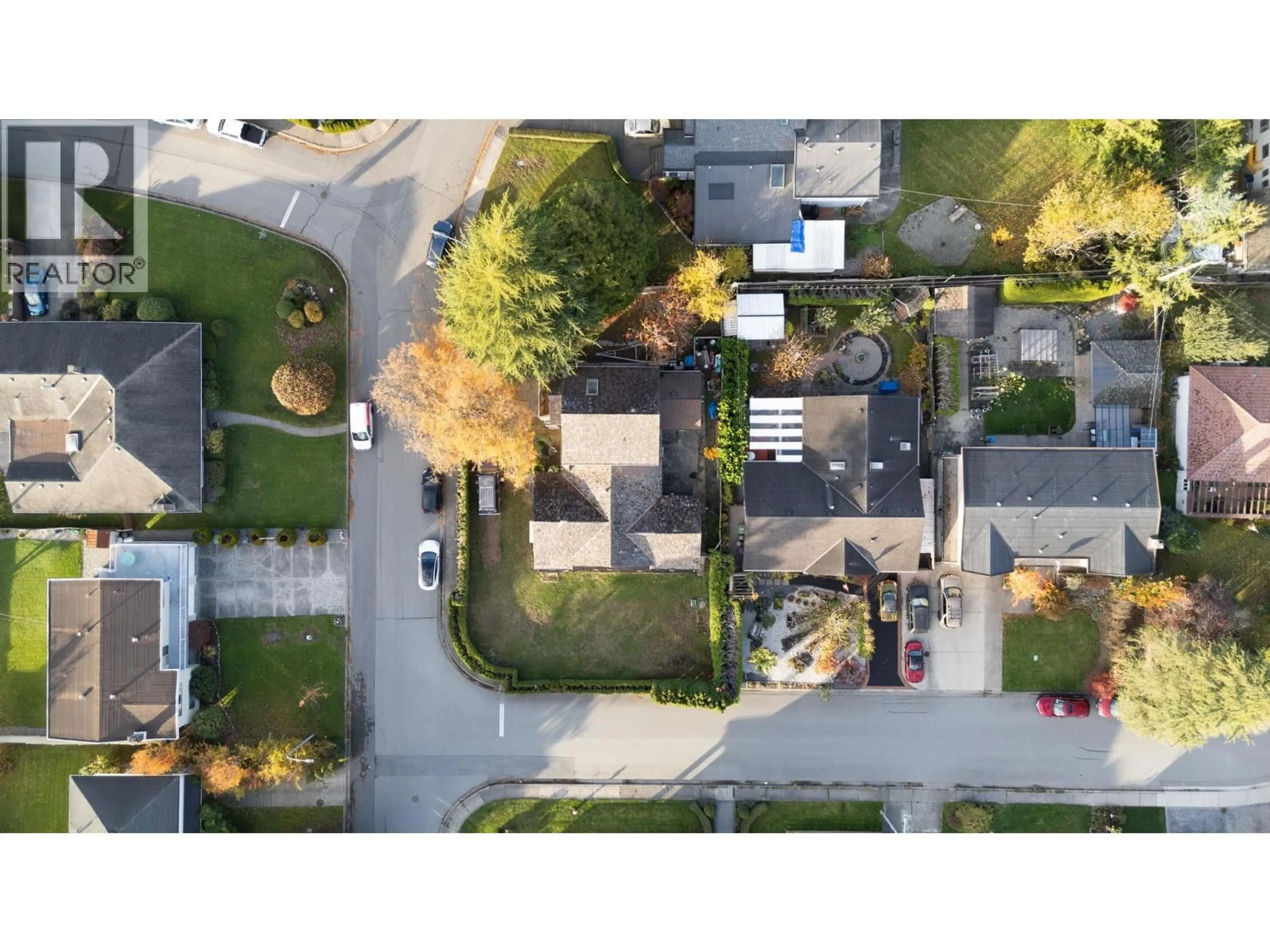 A pic from outside/outdoor area/front of a property/back of a property/a pic from drone, street for 11760 SEALORD ROAD, Richmond British Columbia V7A3L4