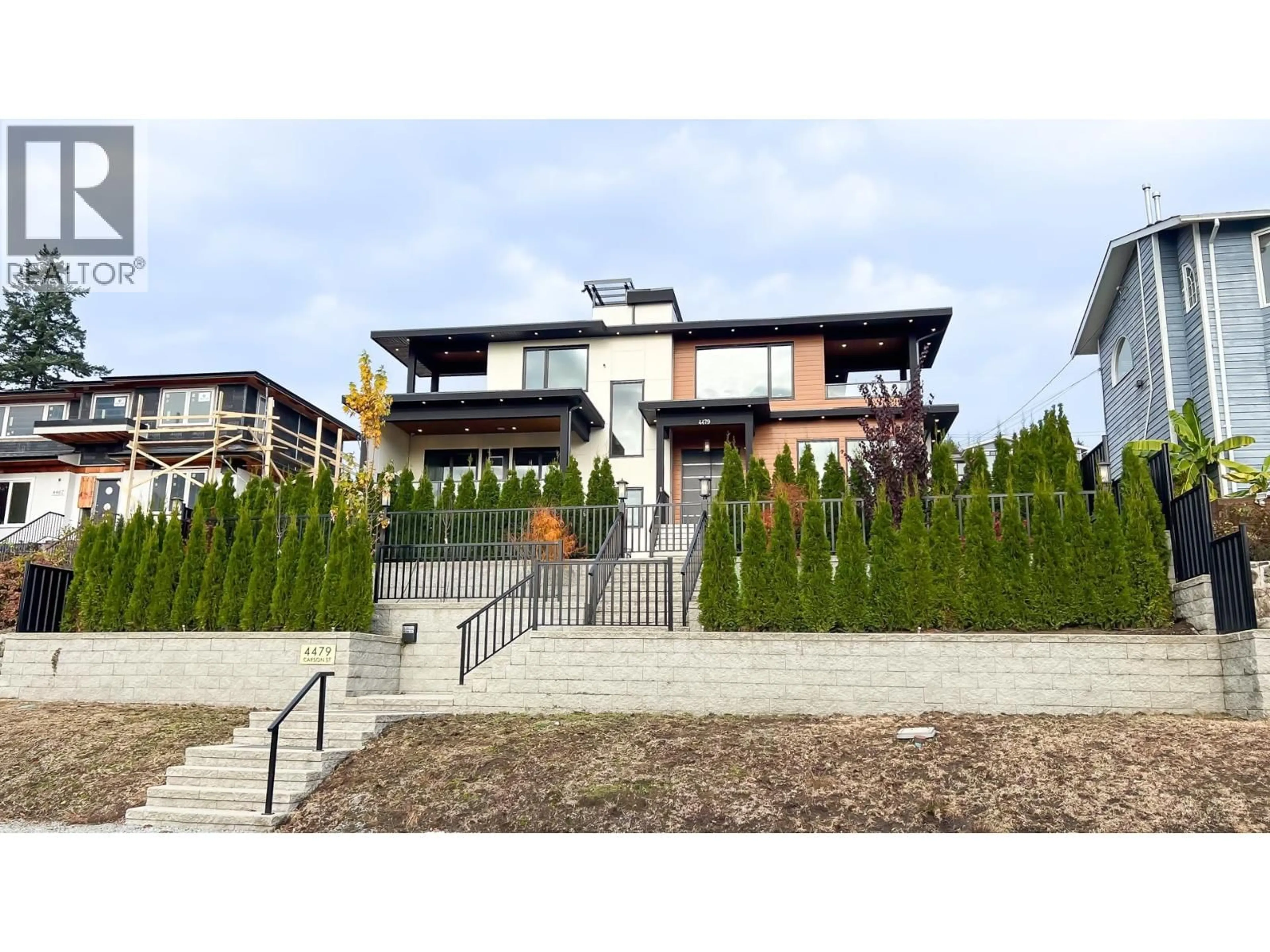 Unknown for 4479 CARSON STREET, Burnaby British Columbia V5J2Y3