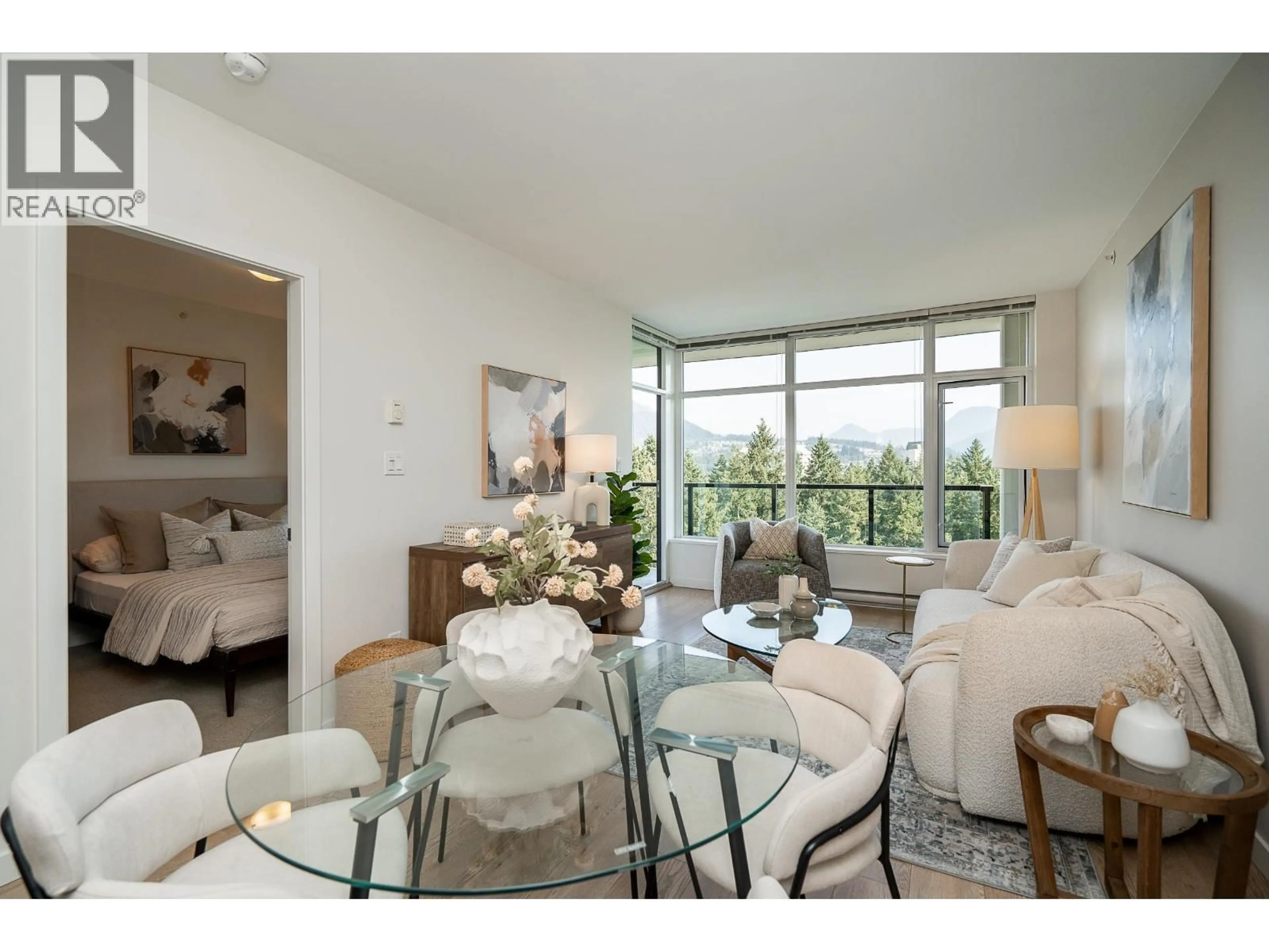 Living room with furniture, unknown for 2209 - 3080 LINCOLN AVENUE, Coquitlam British Columbia V3B0L9