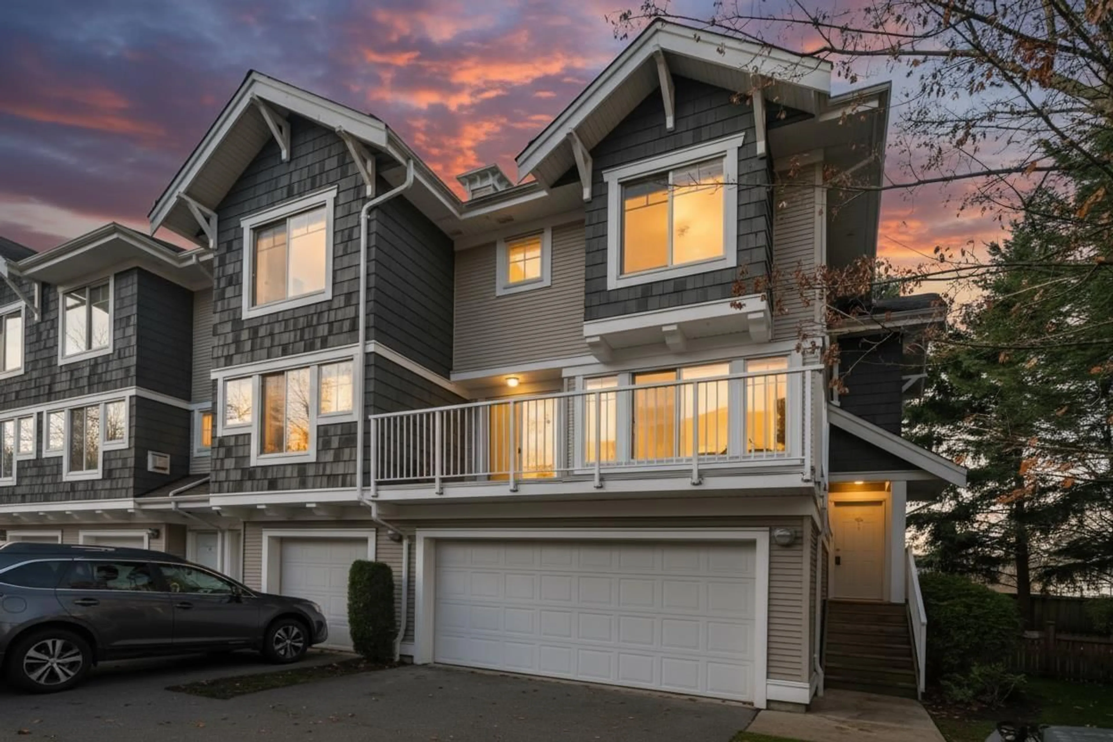 Home with vinyl exterior material, street for 54 - 20760 DUNCAN, Langley British Columbia V3A9J6