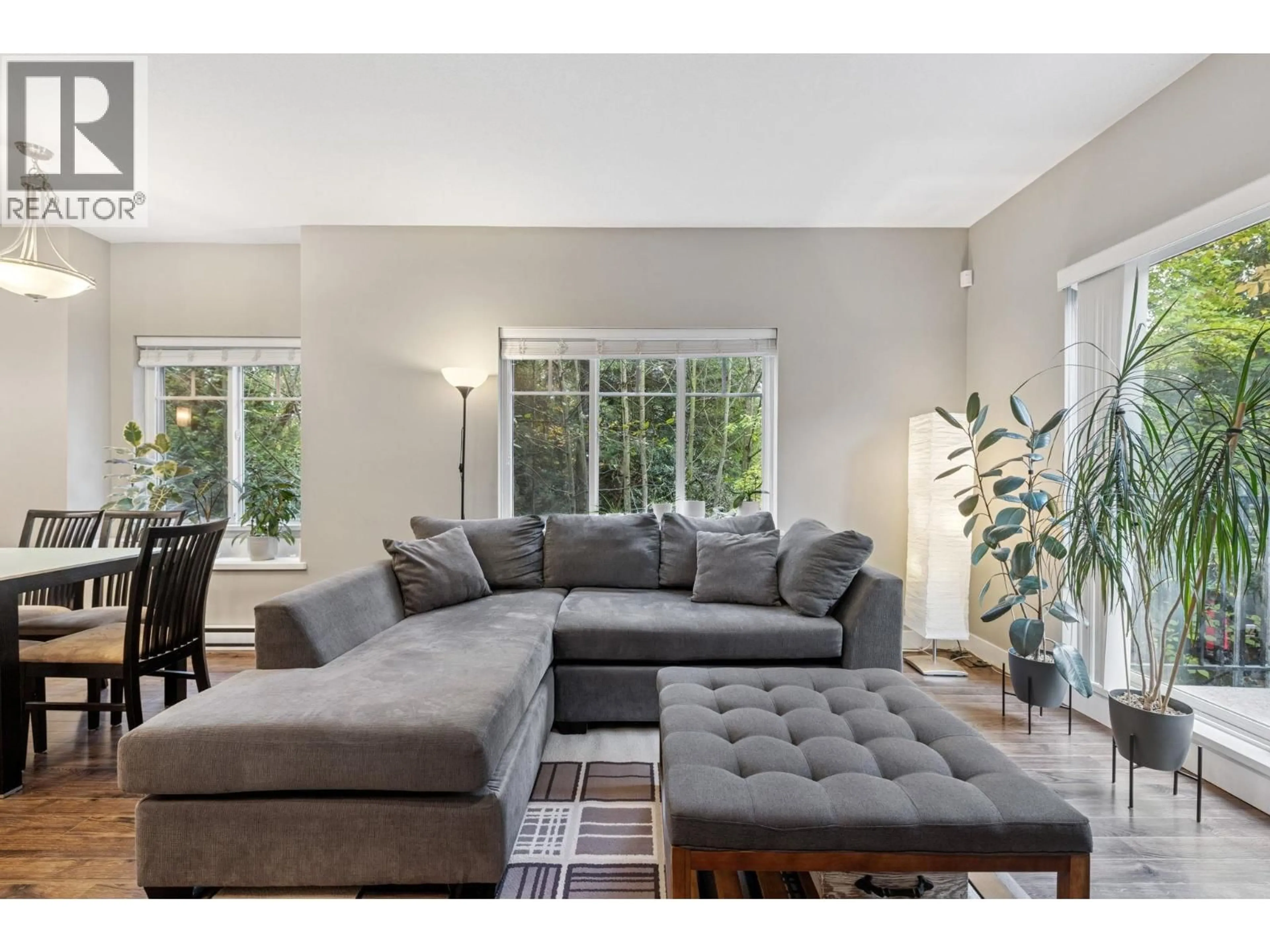 Living room with furniture, unknown for 207 - 3888 NORFOLK STREET, Burnaby British Columbia V5G1E5