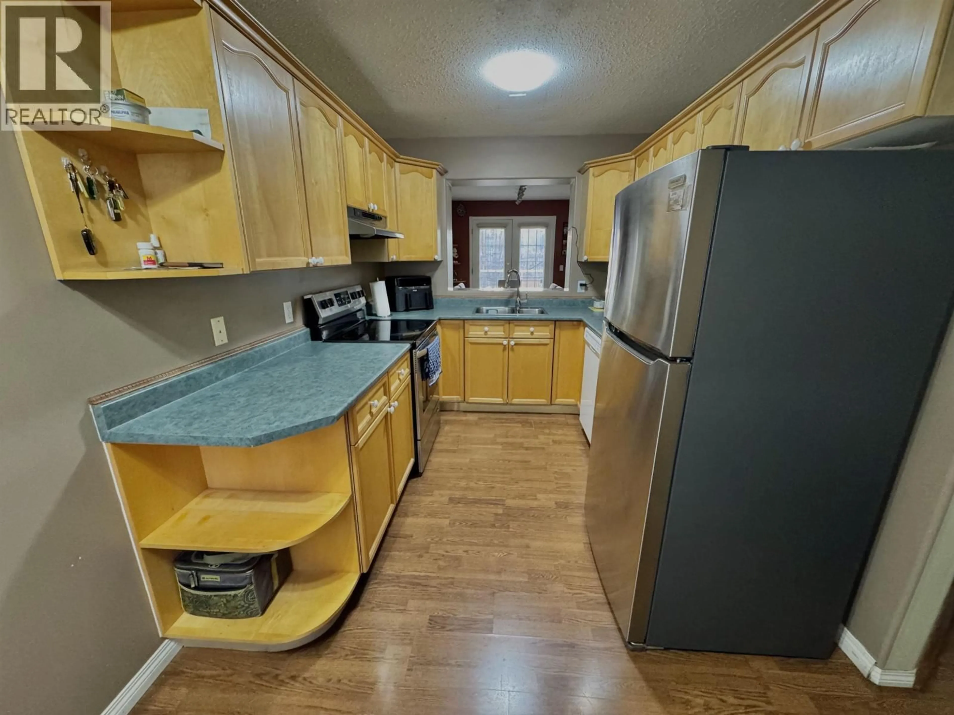 Standard kitchen, unknown for 20 - 350 PEARKES DRIVE, Williams Lake British Columbia V2G4T2