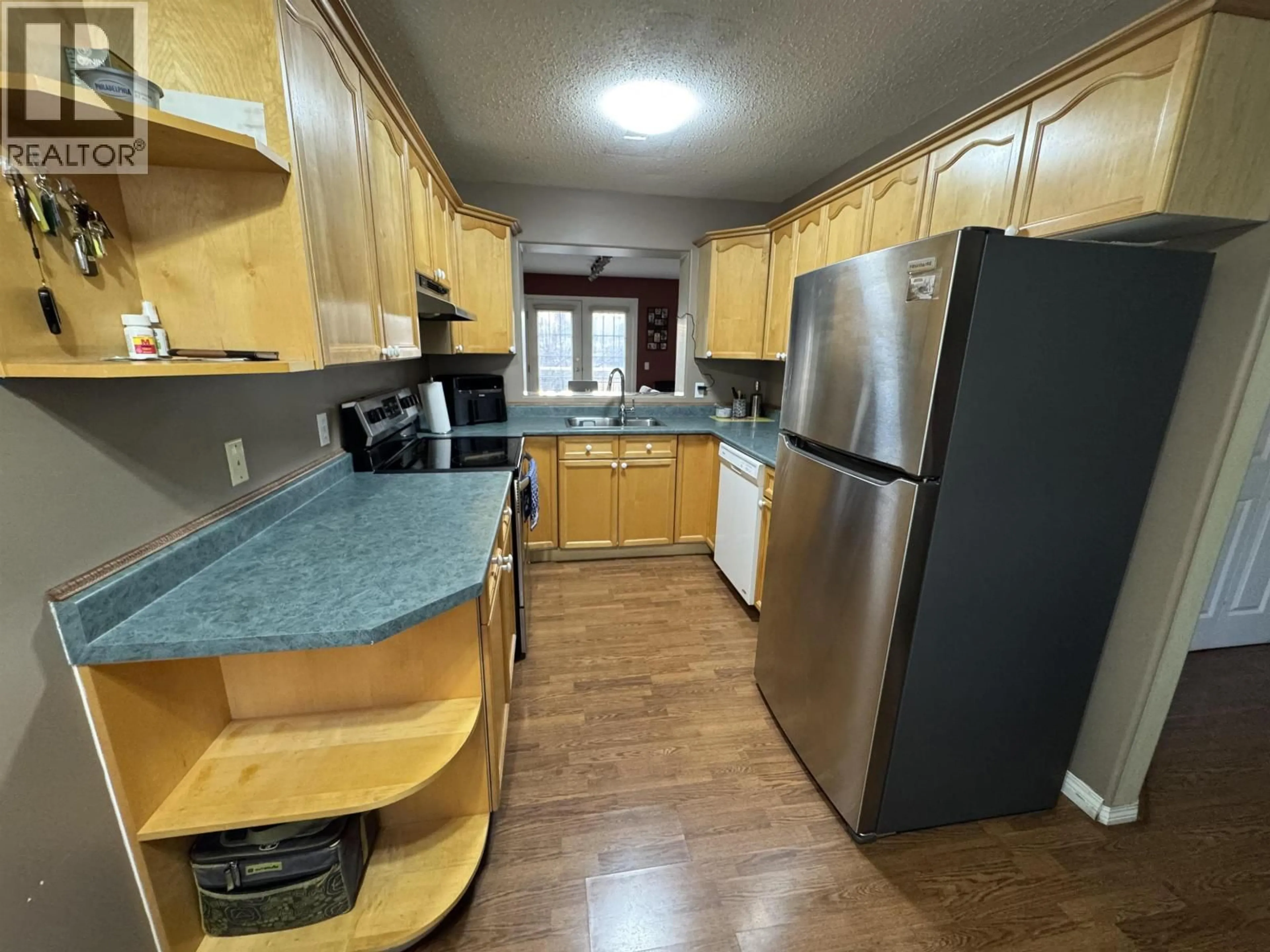 Standard kitchen, unknown for 20 - 350 PEARKES DRIVE, Williams Lake British Columbia V2G4T2