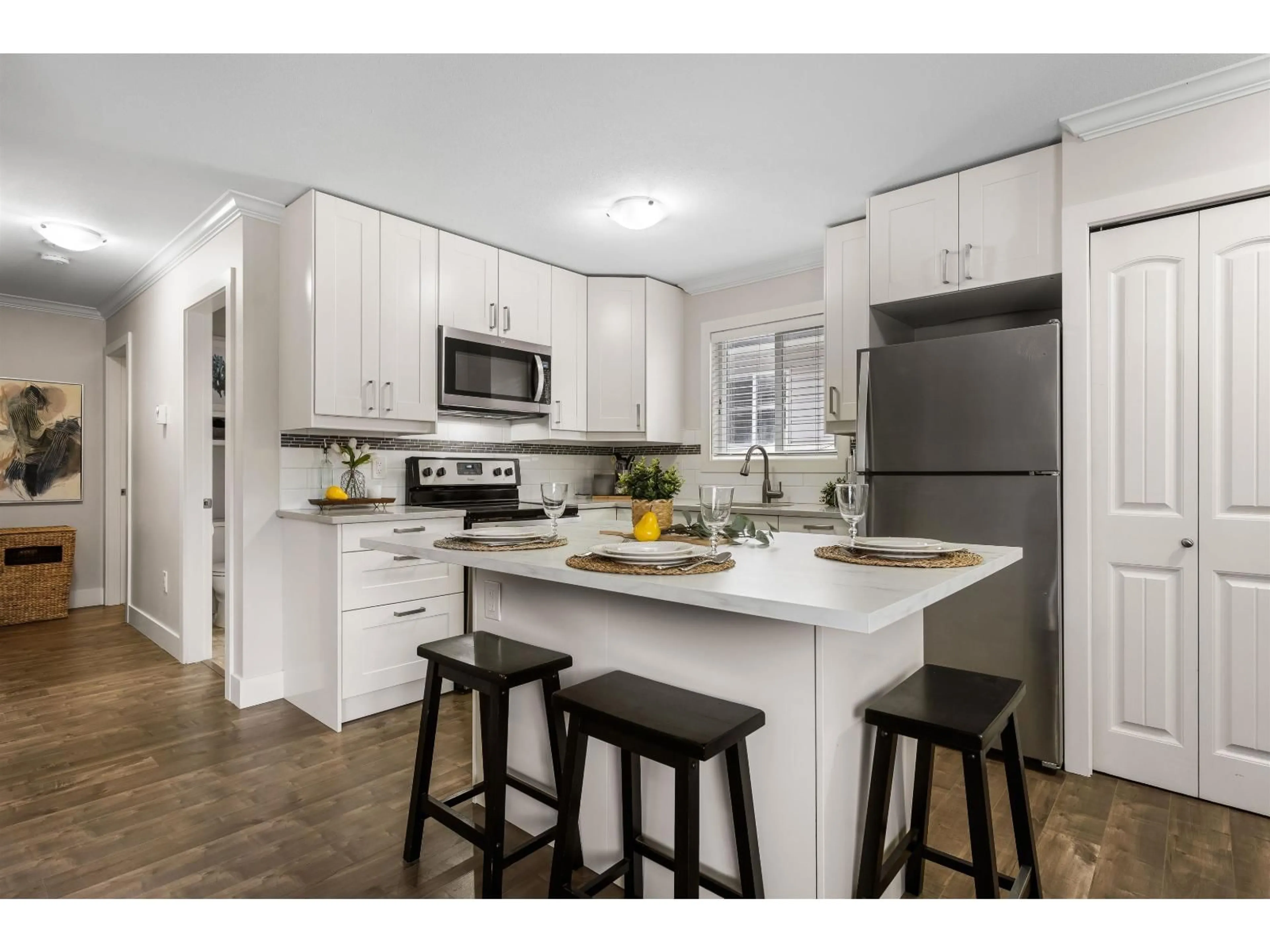 Open concept kitchen, unknown for 2 - 5648 VEDDER ROAD, Chilliwack British Columbia V2R3M8