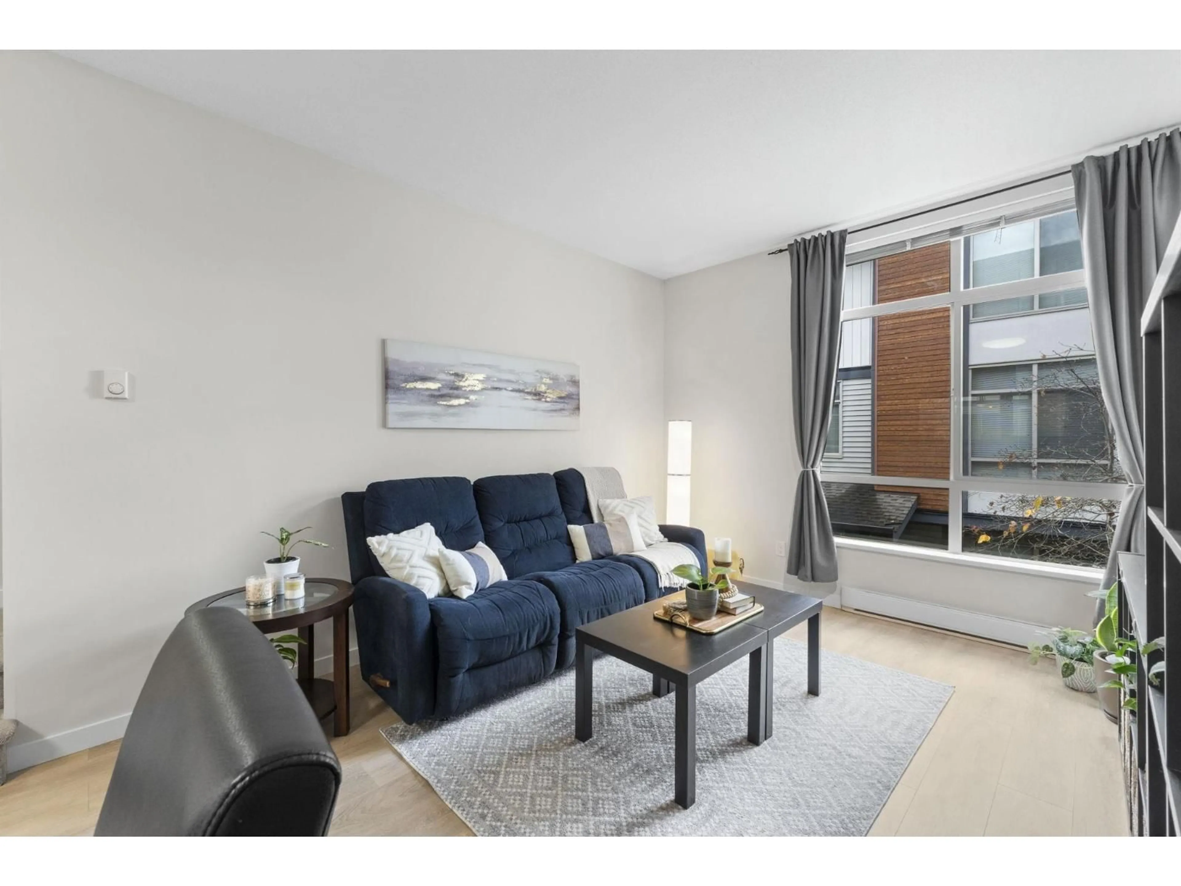 Living room with furniture, unknown for 48 - 8473 163, Surrey British Columbia V4N6M7