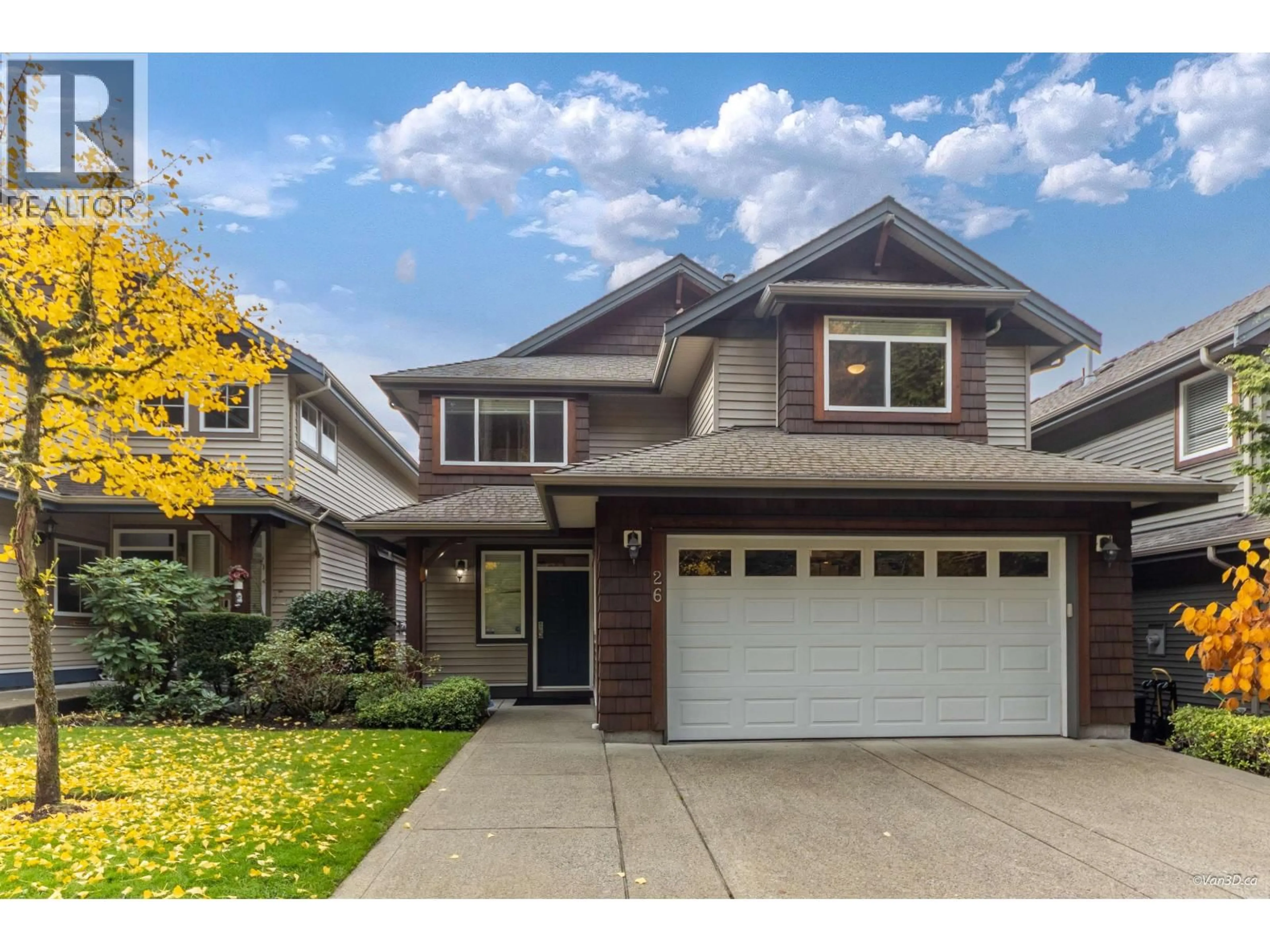 Home with vinyl exterior material, street for 26 - 1705 PARKWAY BOULEVARD, Coquitlam British Columbia V3E3T3