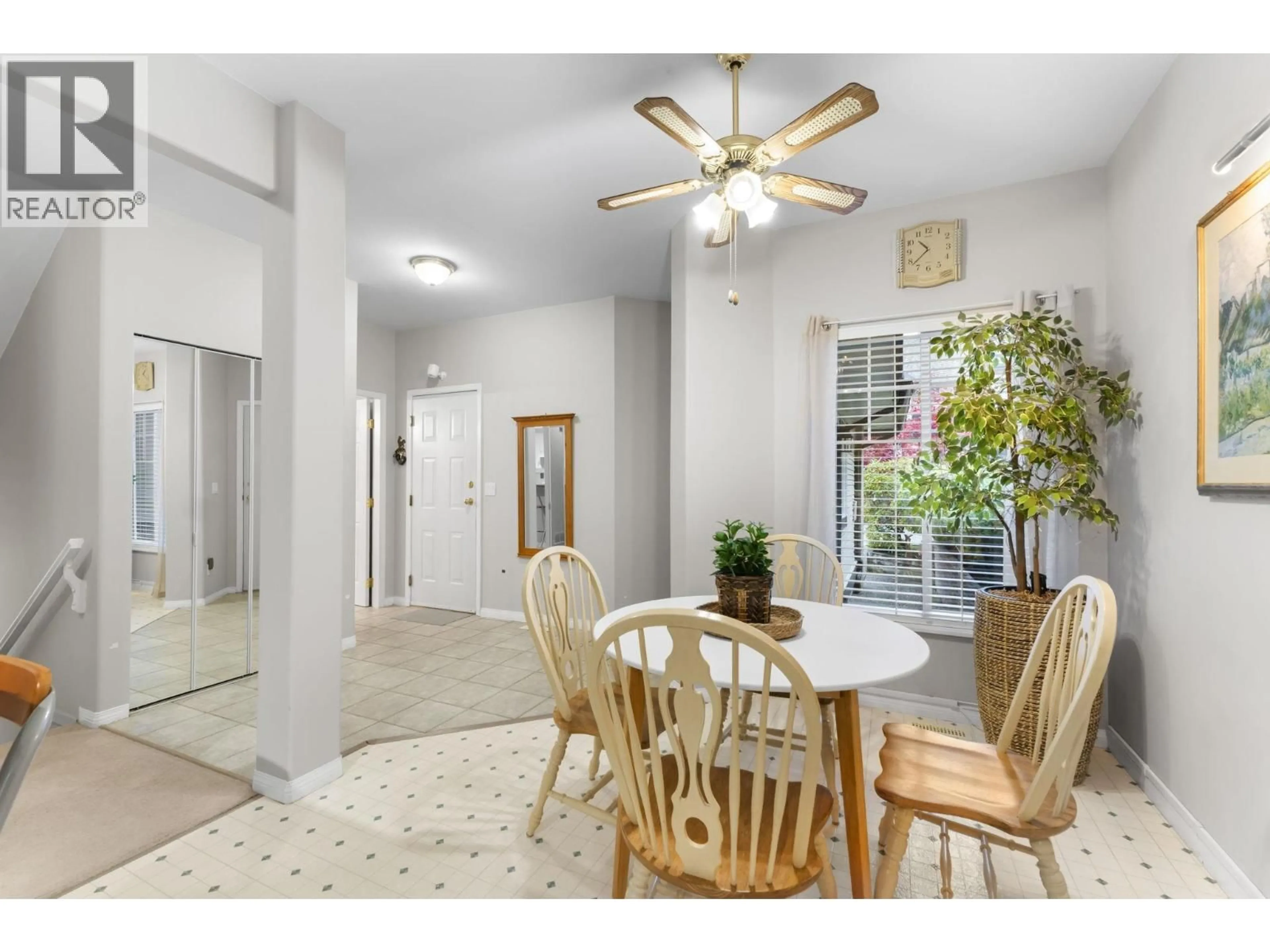 Unknown for 16 - 1765 PADDOCK DRIVE, Coquitlam British Columbia V3E3J1