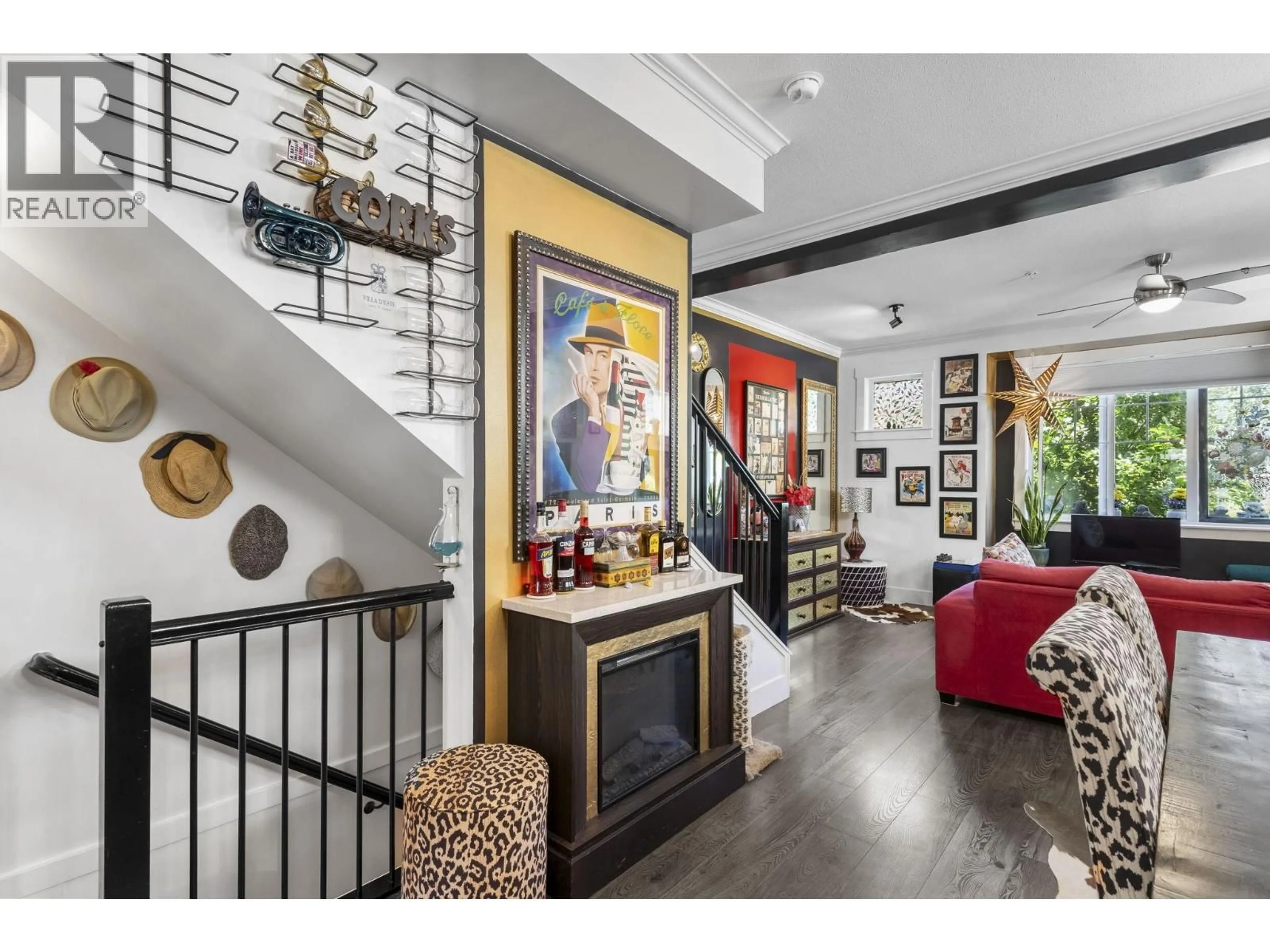 Indoor entryway for 13 - 10151 240 STREET, Maple Ridge British Columbia V2W0G9