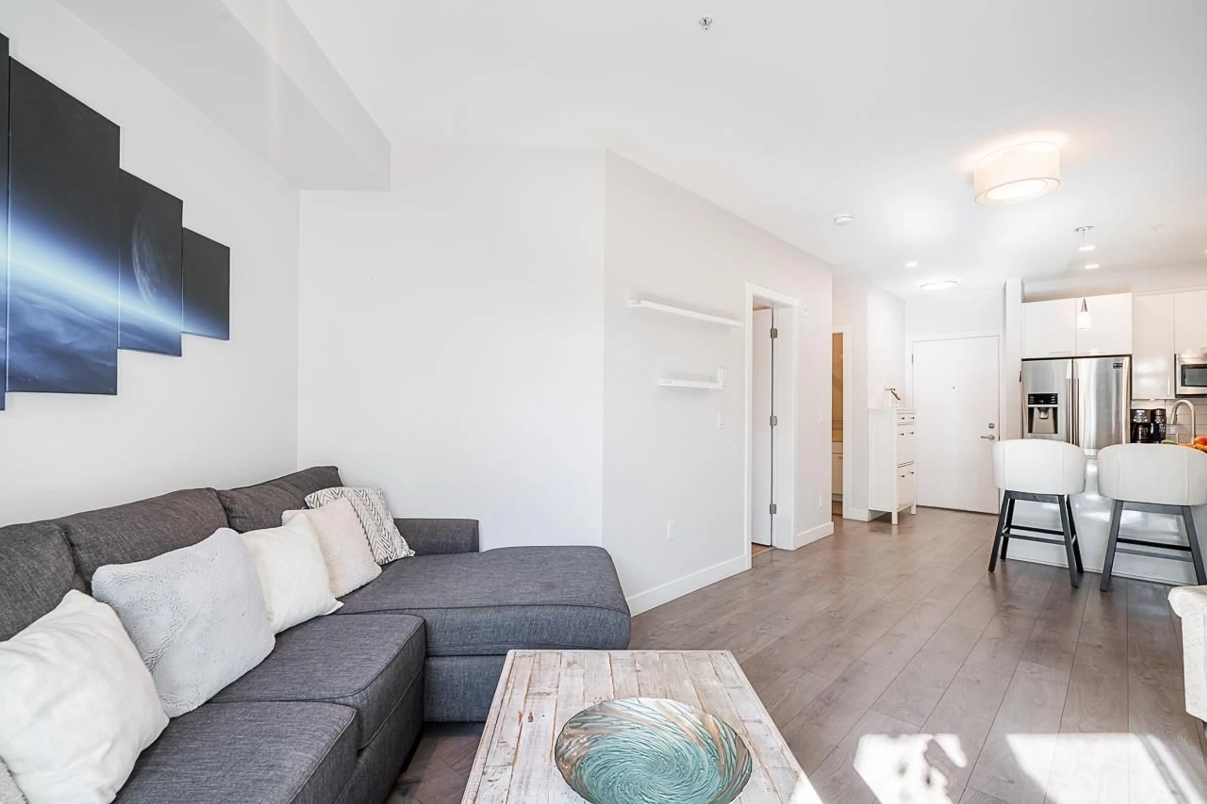 Living room with furniture, unknown for 103 - 19940 BRYDON CRESCENT, Langley British Columbia V3A0K8