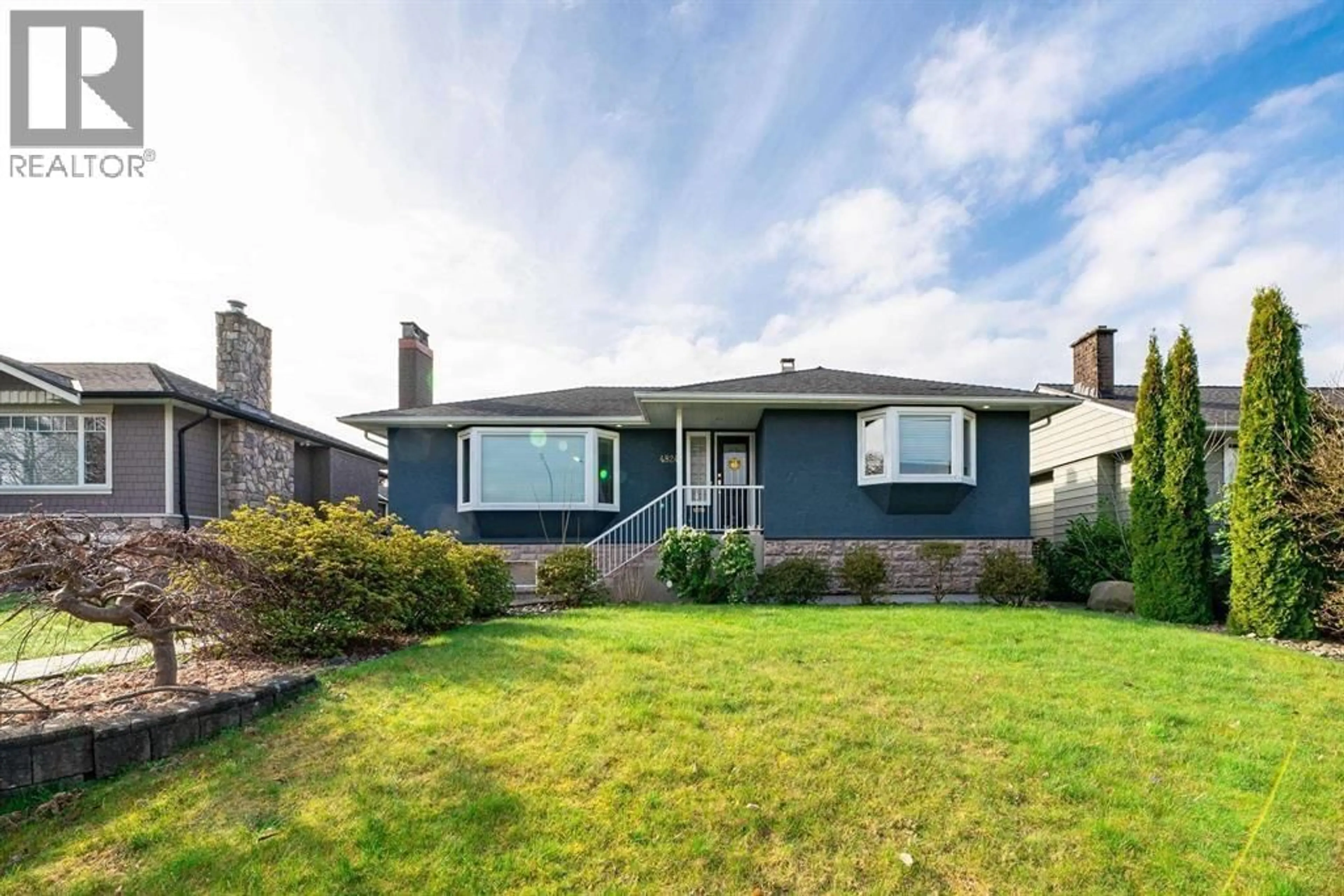 Home with vinyl exterior material, street for 4824 FAIRLAWN DRIVE, Burnaby British Columbia V5C3R8