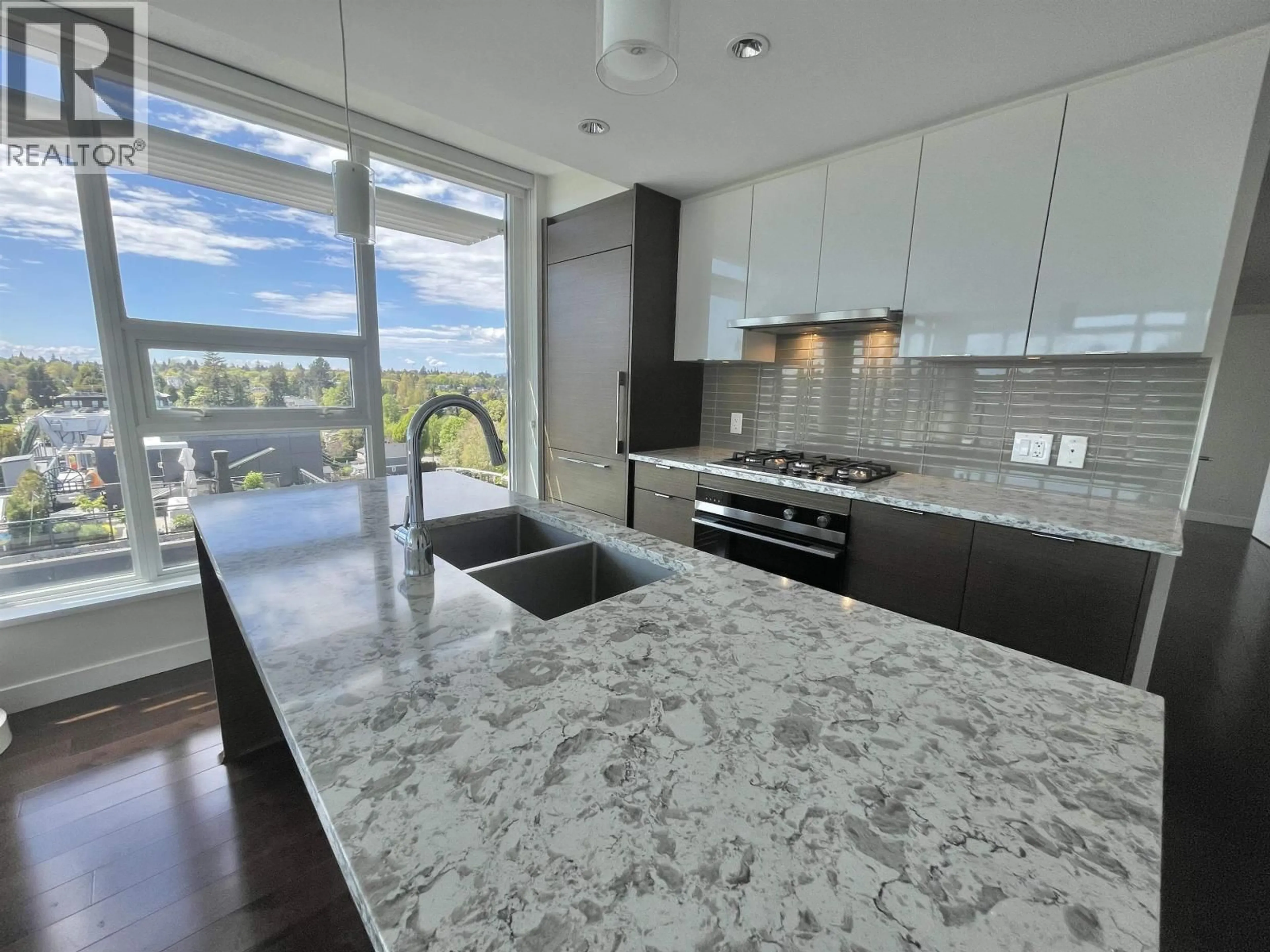 Contemporary kitchen, ceramic/tile floor for 902 - 4083 CAMBIE STREET, Vancouver British Columbia V5Z0G9