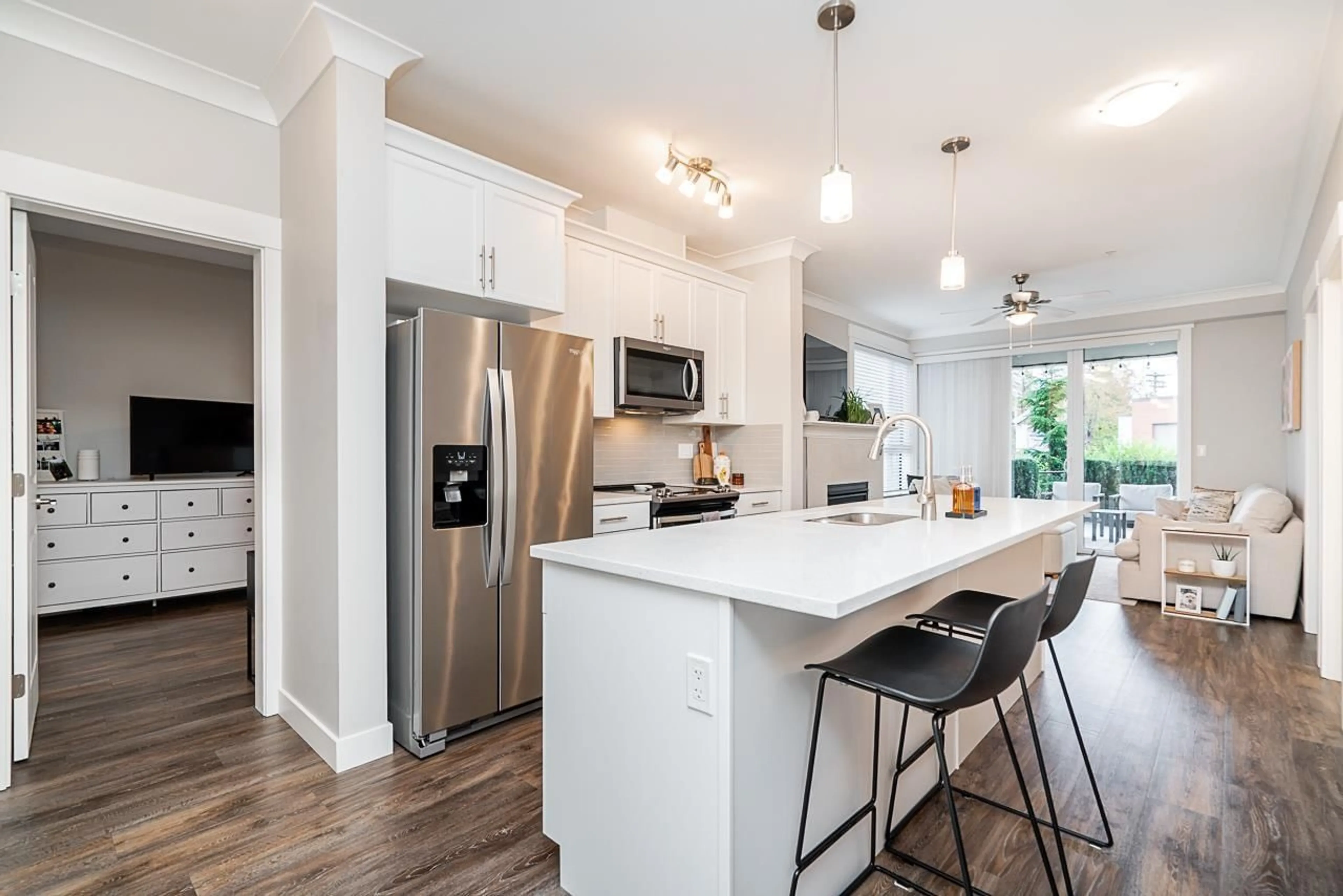 Open concept kitchen, unknown for 112 - 45761 STEVENSON ROAD, Chilliwack British Columbia V2R0Y7