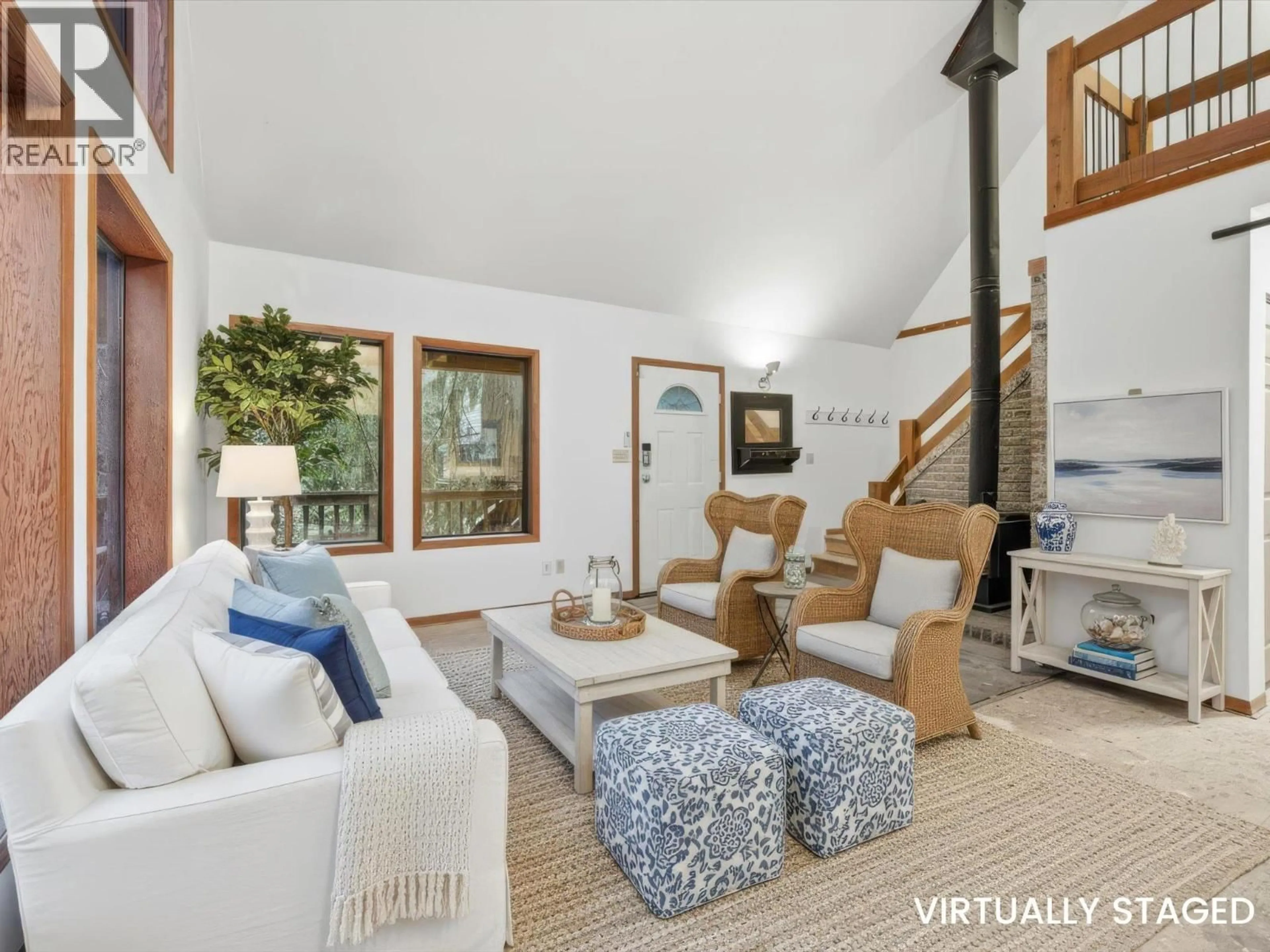 Living room with furniture, unknown for 9356 EMERALD DRIVE, Whistler British Columbia V8E0G5