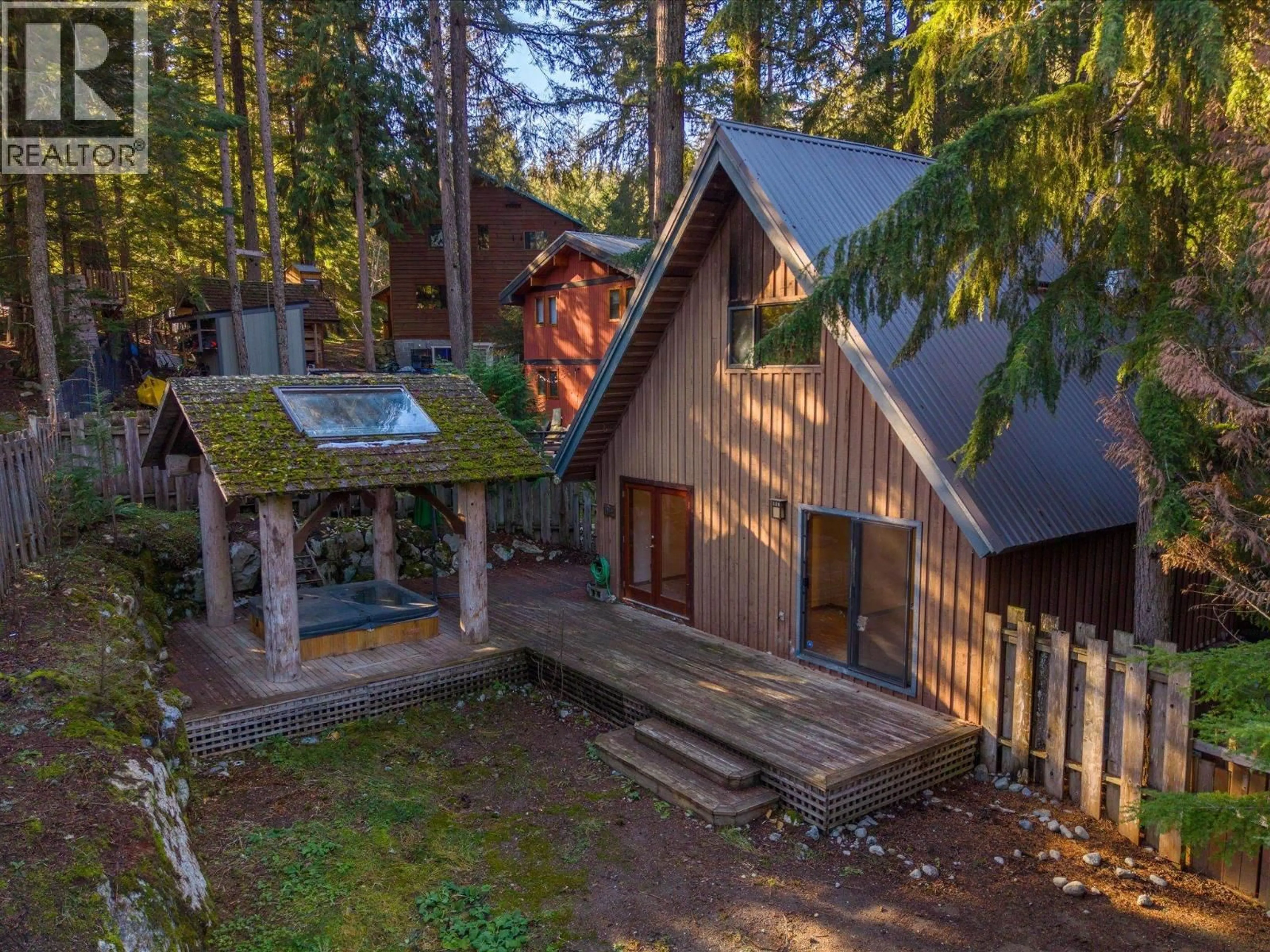 A pic from outside/outdoor area/front of a property/back of a property/a pic from drone, forest/trees view for 9356 EMERALD DRIVE, Whistler British Columbia V8E0G5