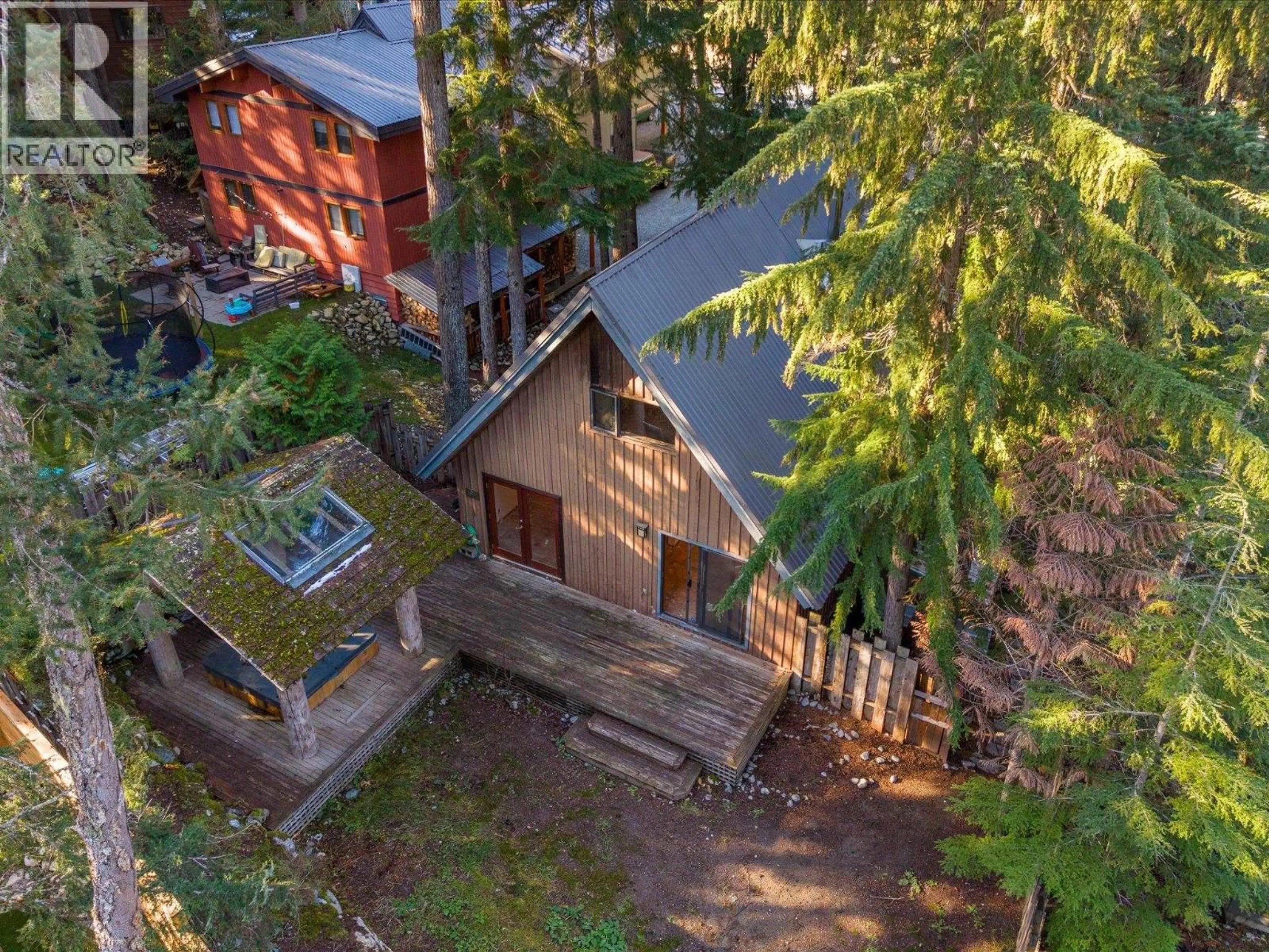 A pic from outside/outdoor area/front of a property/back of a property/a pic from drone, forest/trees view for 9356 EMERALD DRIVE, Whistler British Columbia V8E0G5