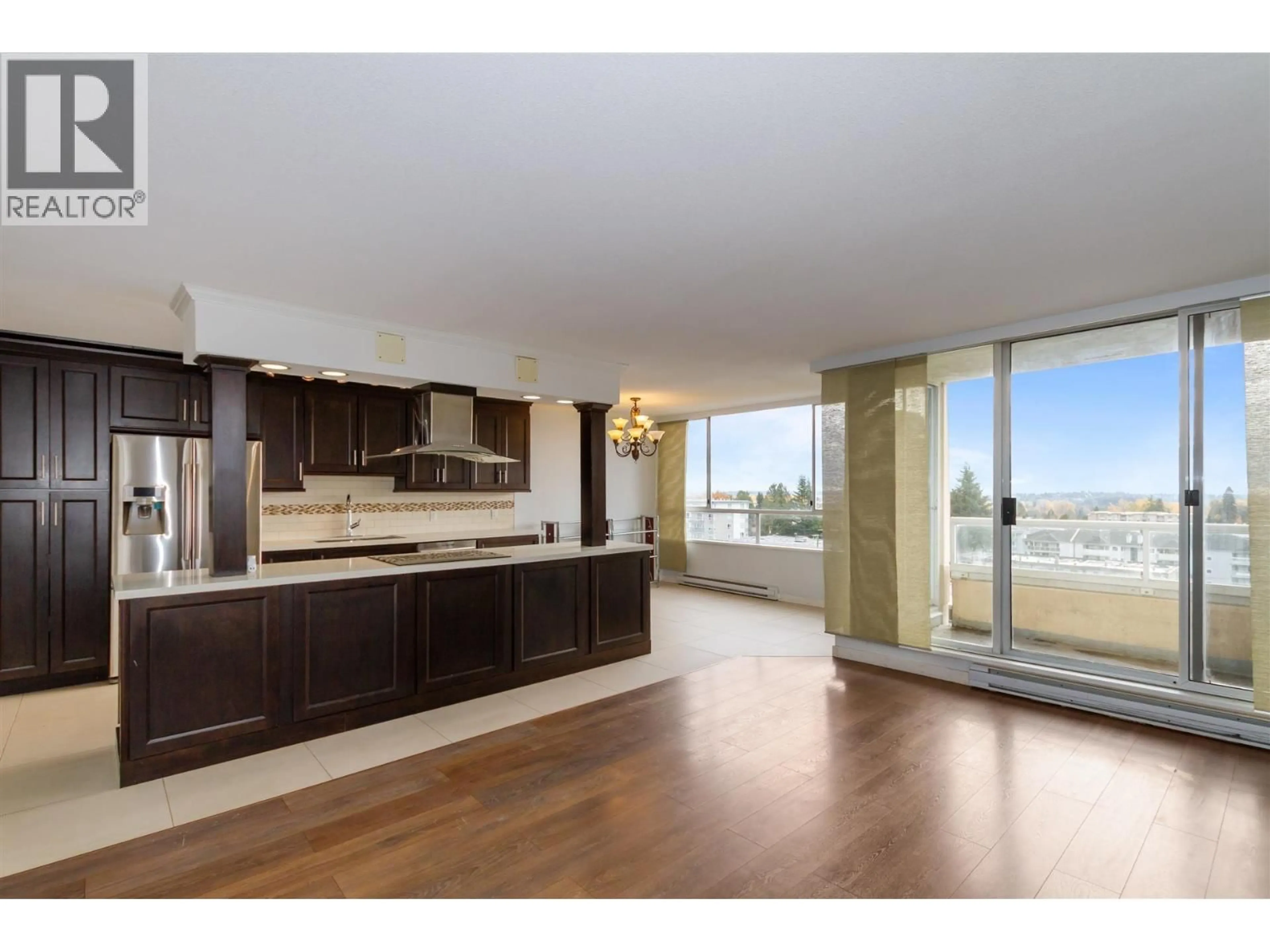 Open concept kitchen, wood/laminate floor for 804 - 11980 222 STREET, Maple Ridge British Columbia V2X0L8