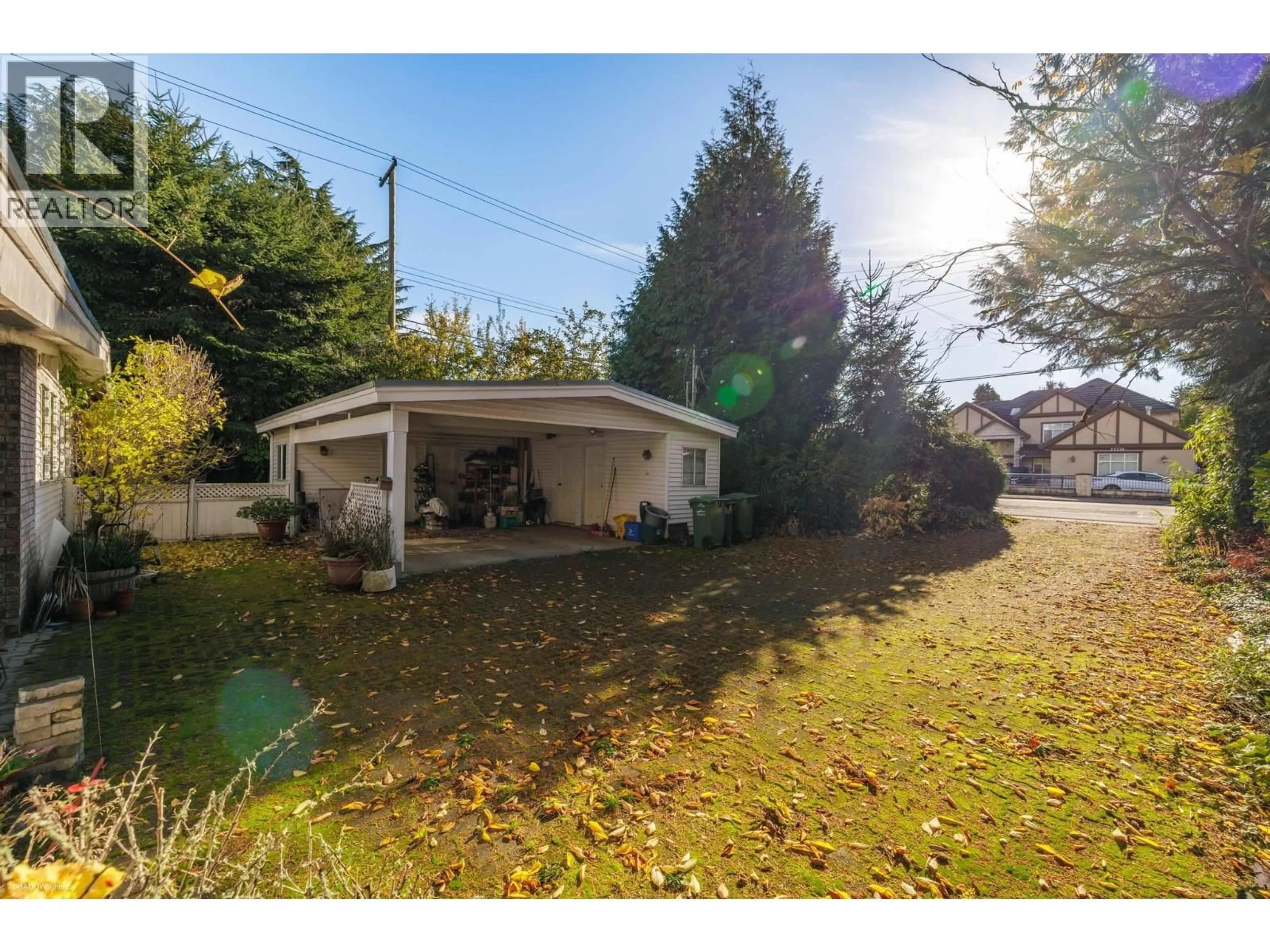 A pic from outside/outdoor area/front of a property/back of a property/a pic from drone, street for 4991 WESTMINSTER HIGHWAY, Richmond British Columbia V7C1B7