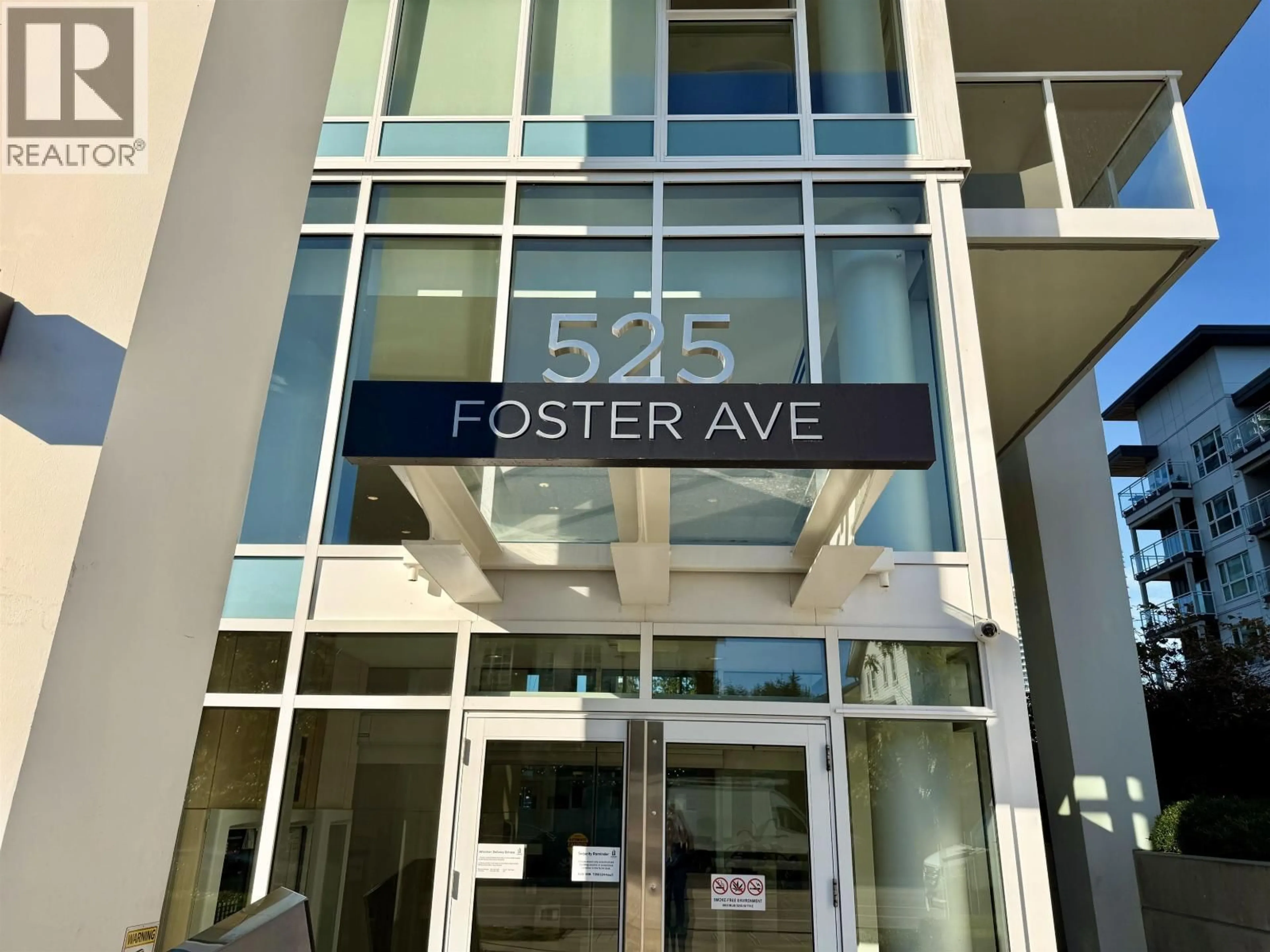 Indoor foyer for 1808 - 525 FOSTER AVENUE, Coquitlam British Columbia V3J0H6