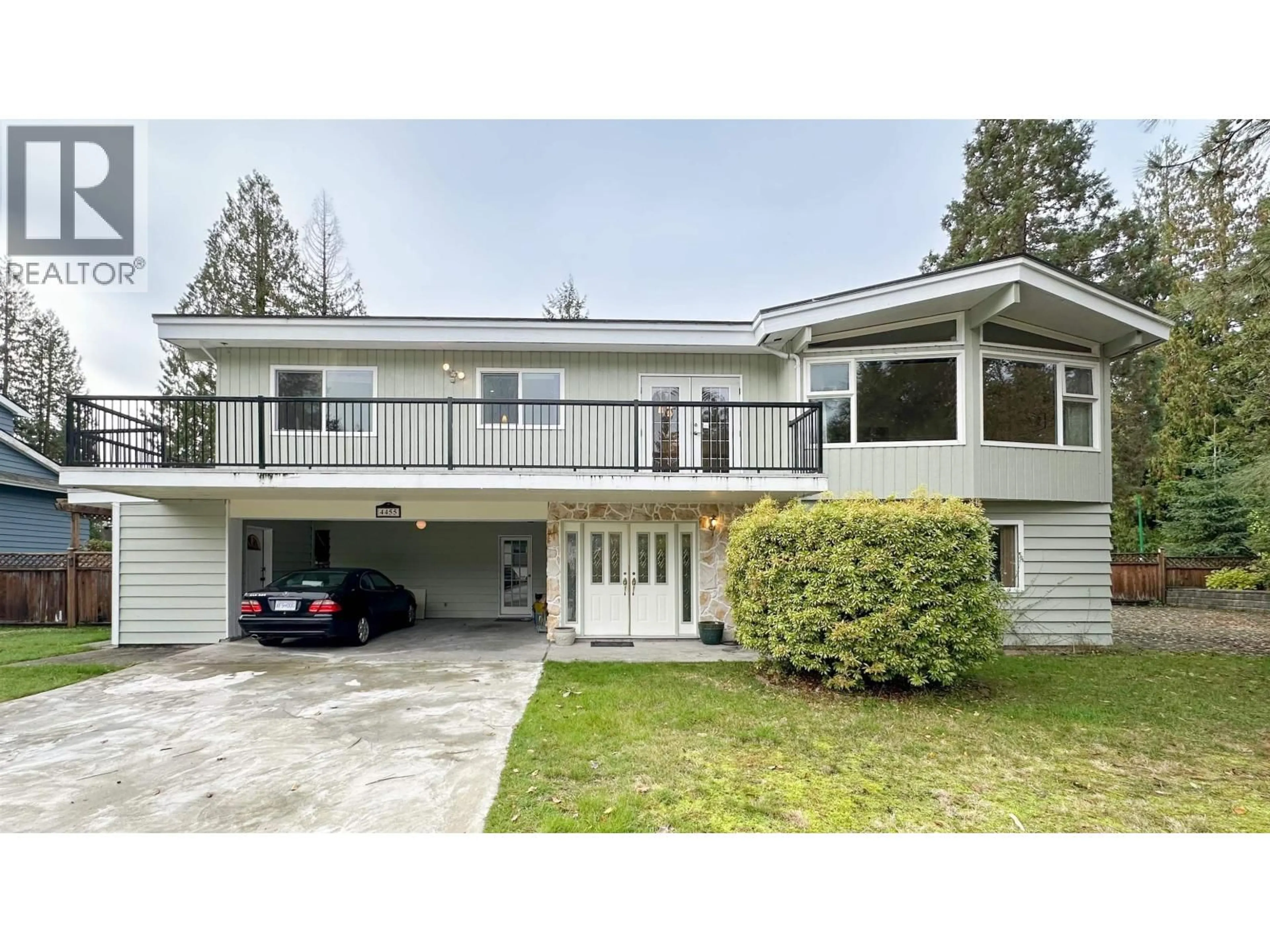 Home with vinyl exterior material, street for 4455 JEROME PLACE, North Vancouver British Columbia V7K2V8