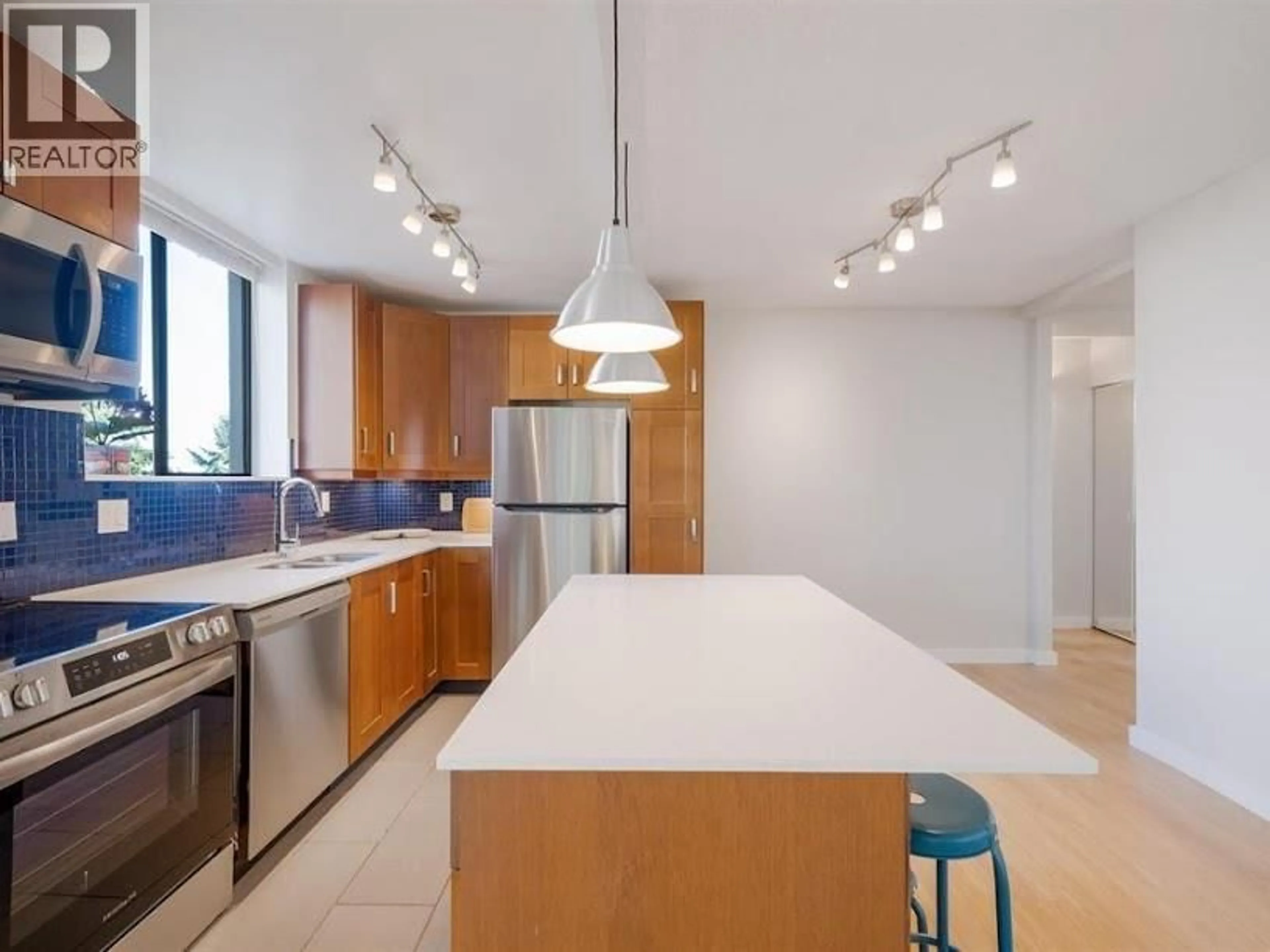 Unknown for 701 - 7171 BERESFORD STREET, Burnaby British Columbia V5E3Z8