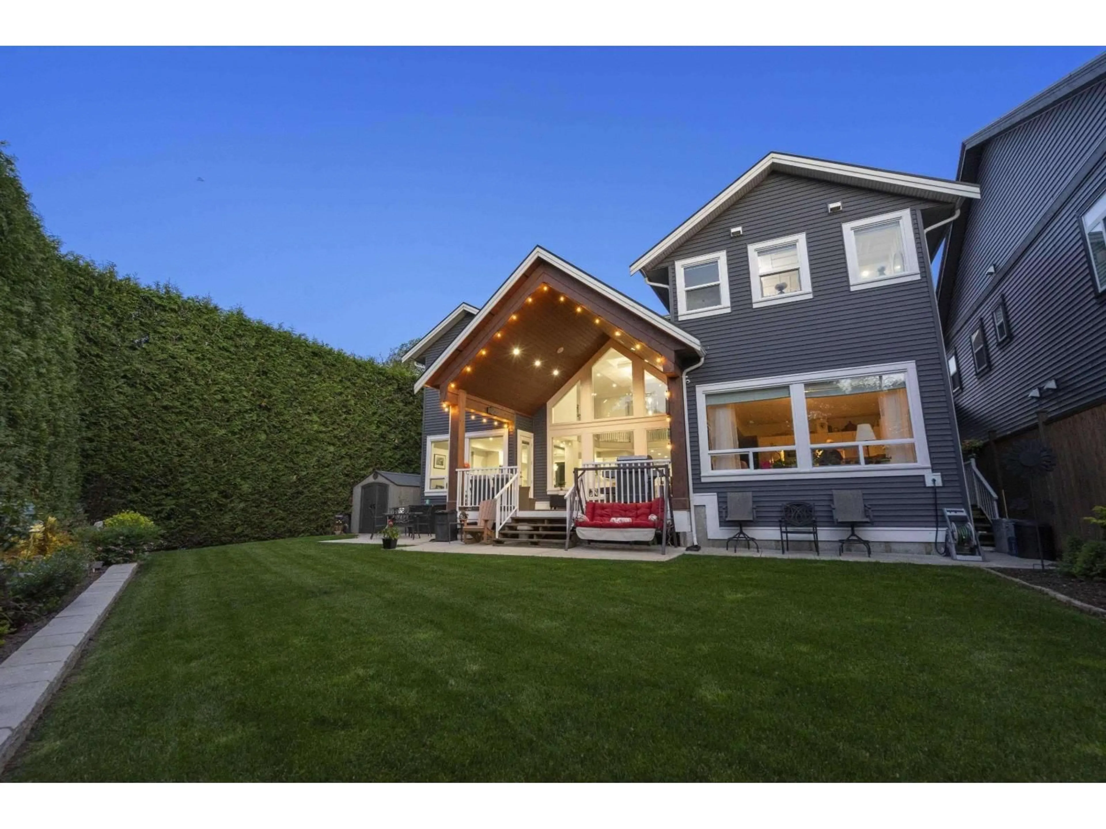 Unknown for 2 - 22963 FRASER, Langley British Columbia V2Z2T3