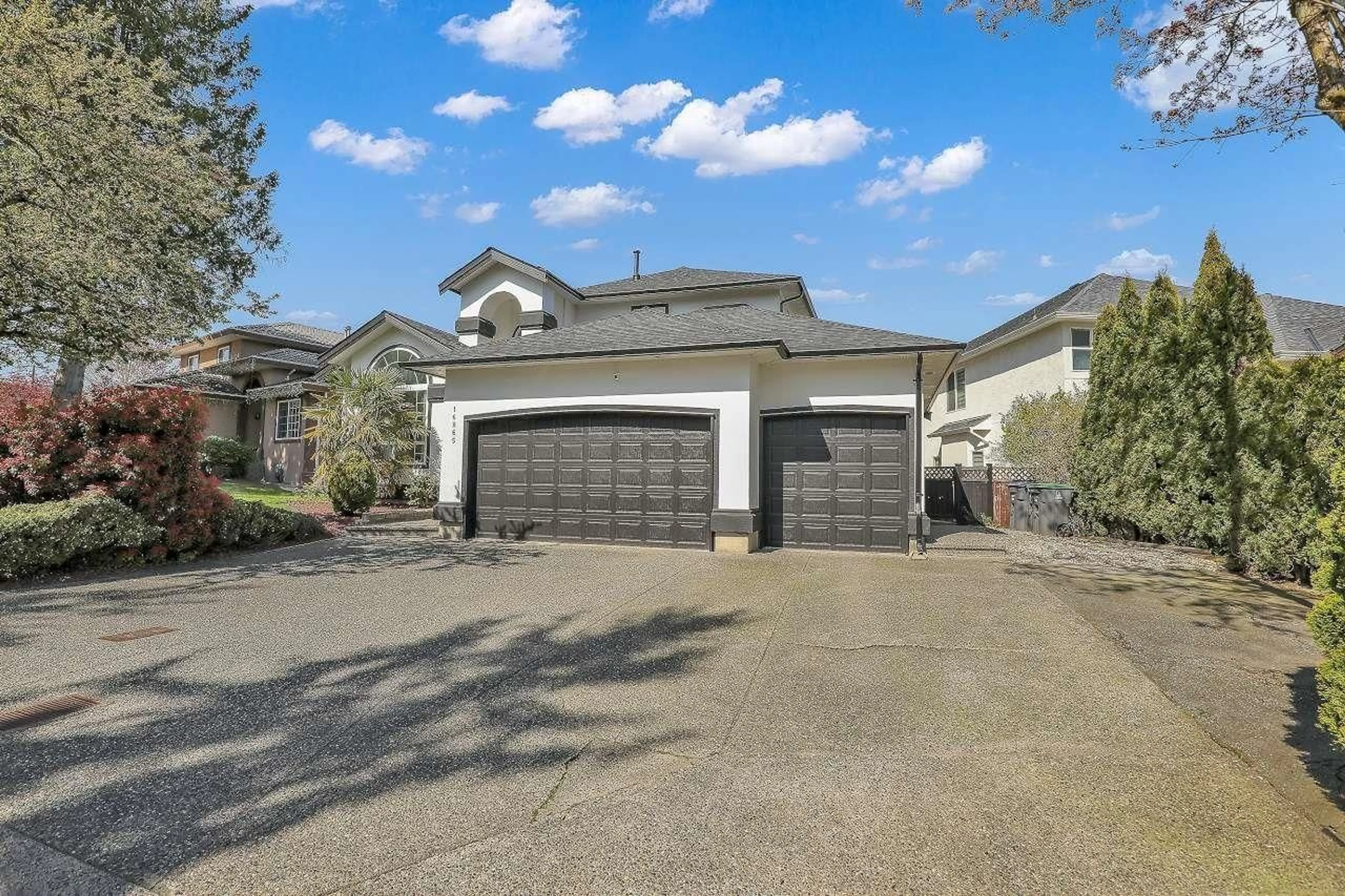 Unknown for 16865 80, Surrey British Columbia V4N4Y8