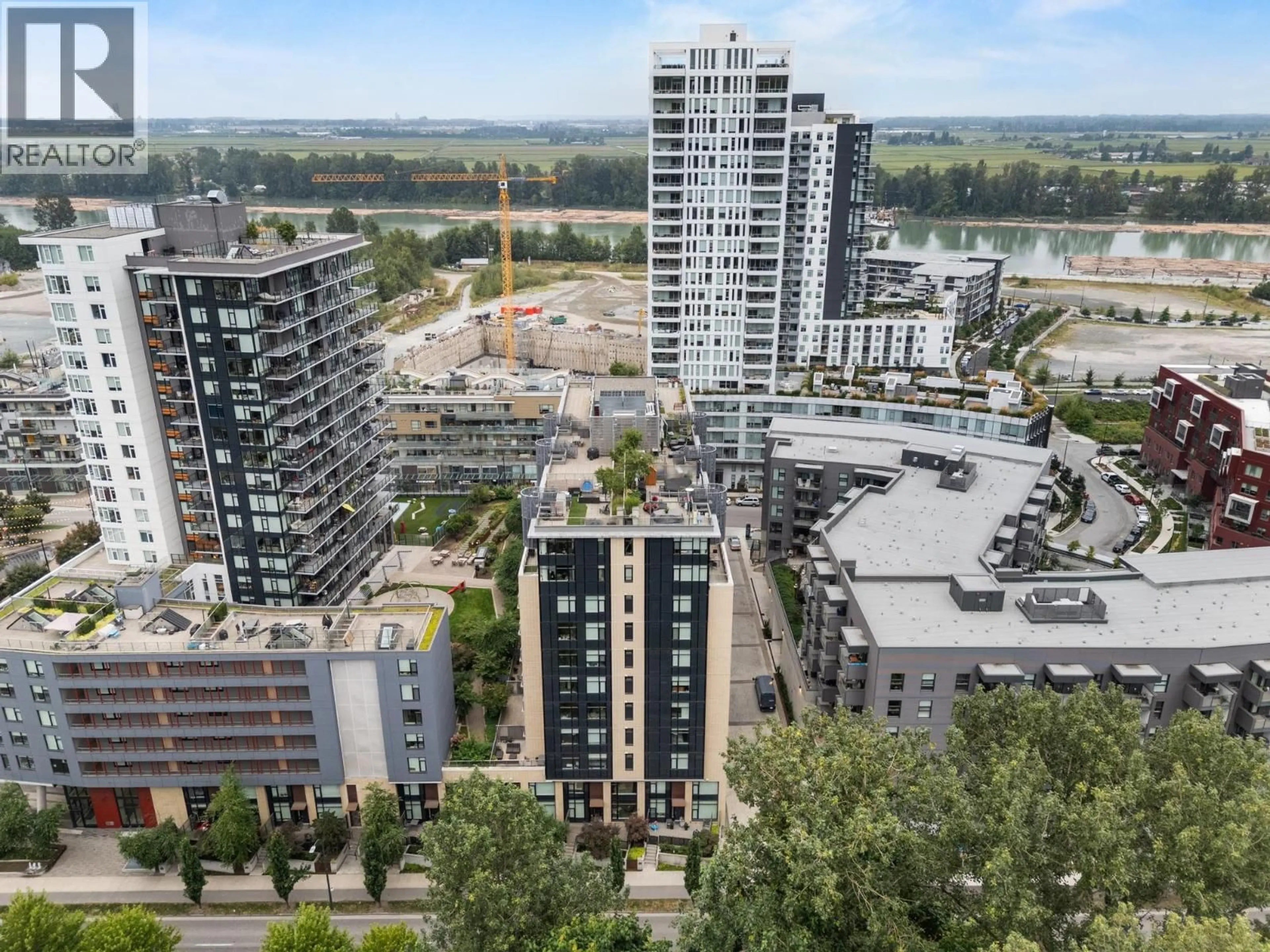 A pic from outside/outdoor area/front of a property/back of a property/a pic from drone, city buildings view from balcony for 3482 MARINE WAY, Vancouver British Columbia V5S0H1
