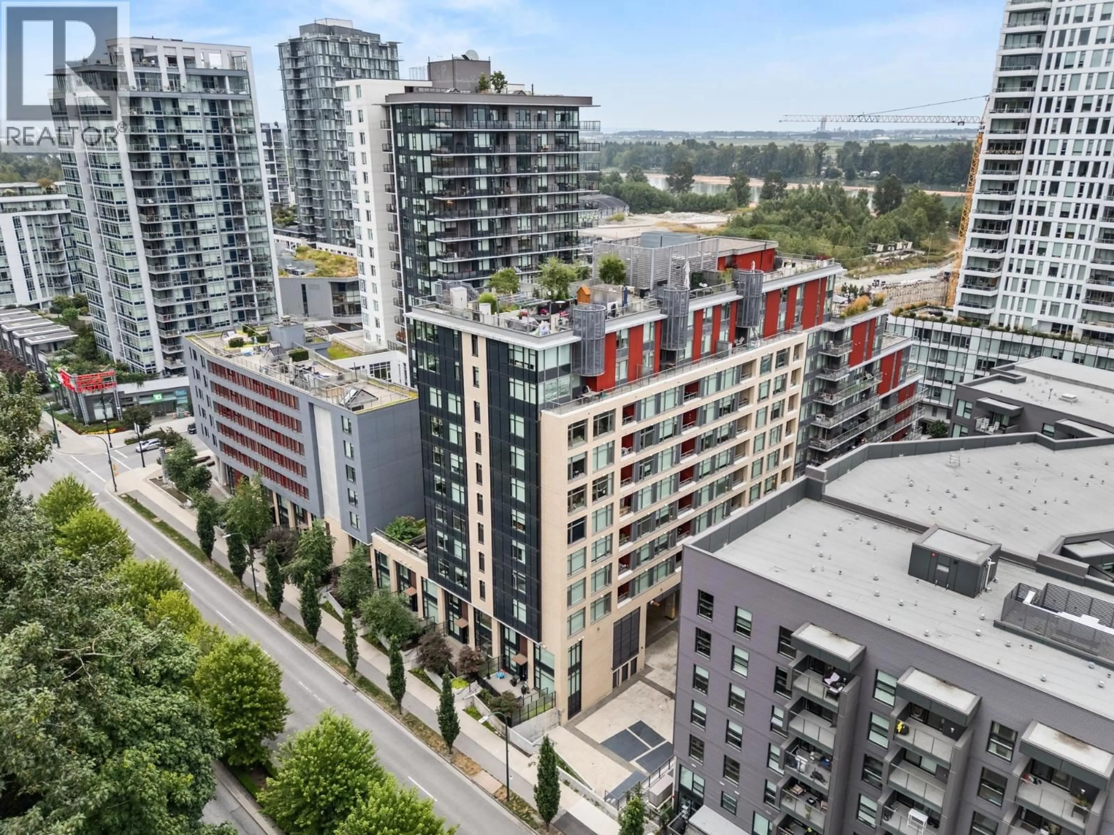 A pic from outside/outdoor area/front of a property/back of a property/a pic from drone, city buildings view from balcony for 3482 MARINE WAY, Vancouver British Columbia V5S0H1