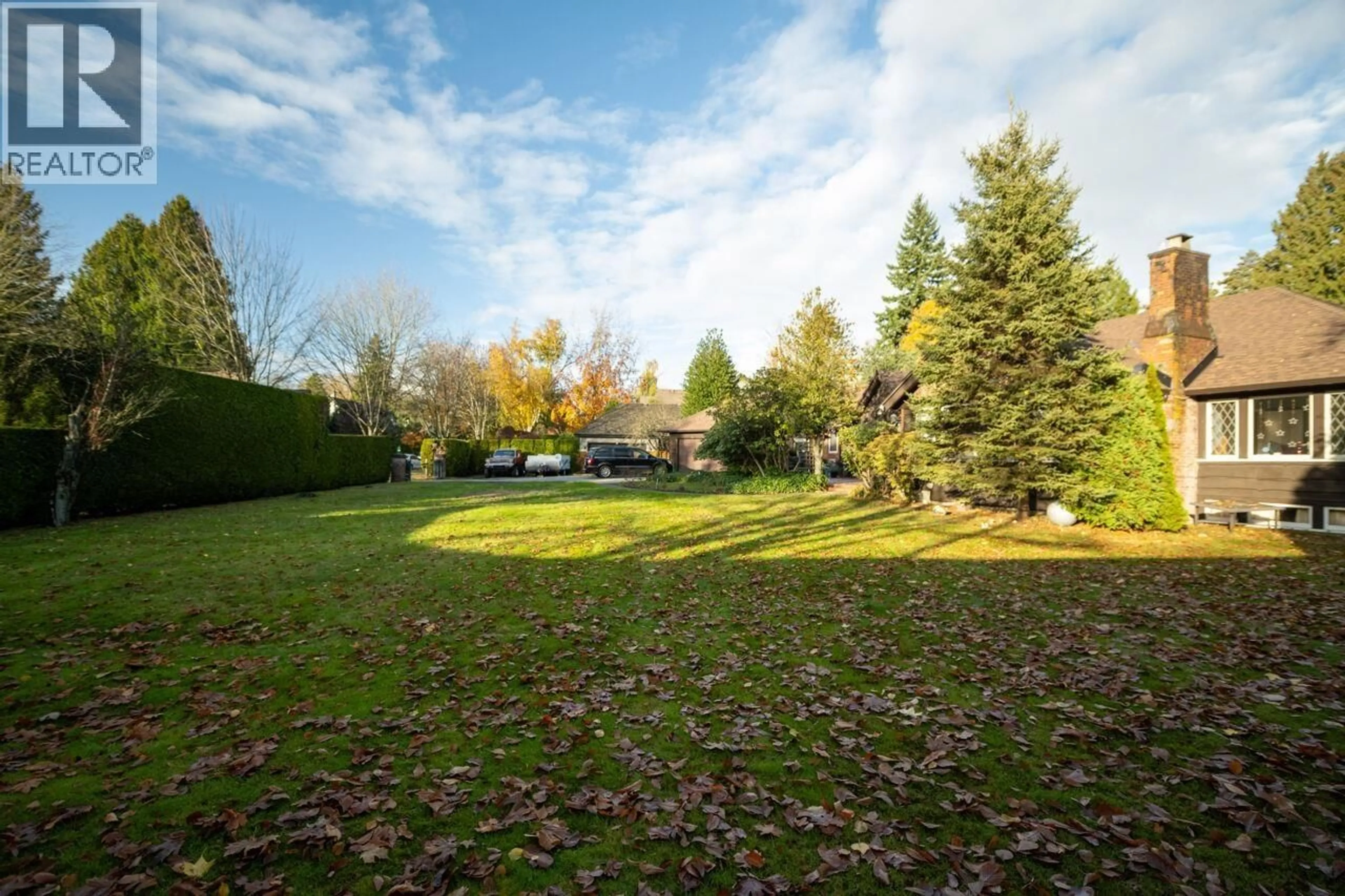 A pic from outside/outdoor area/front of a property/back of a property/a pic from drone, forest/trees view for 6476 ADERA STREET, Vancouver British Columbia V6M3J8