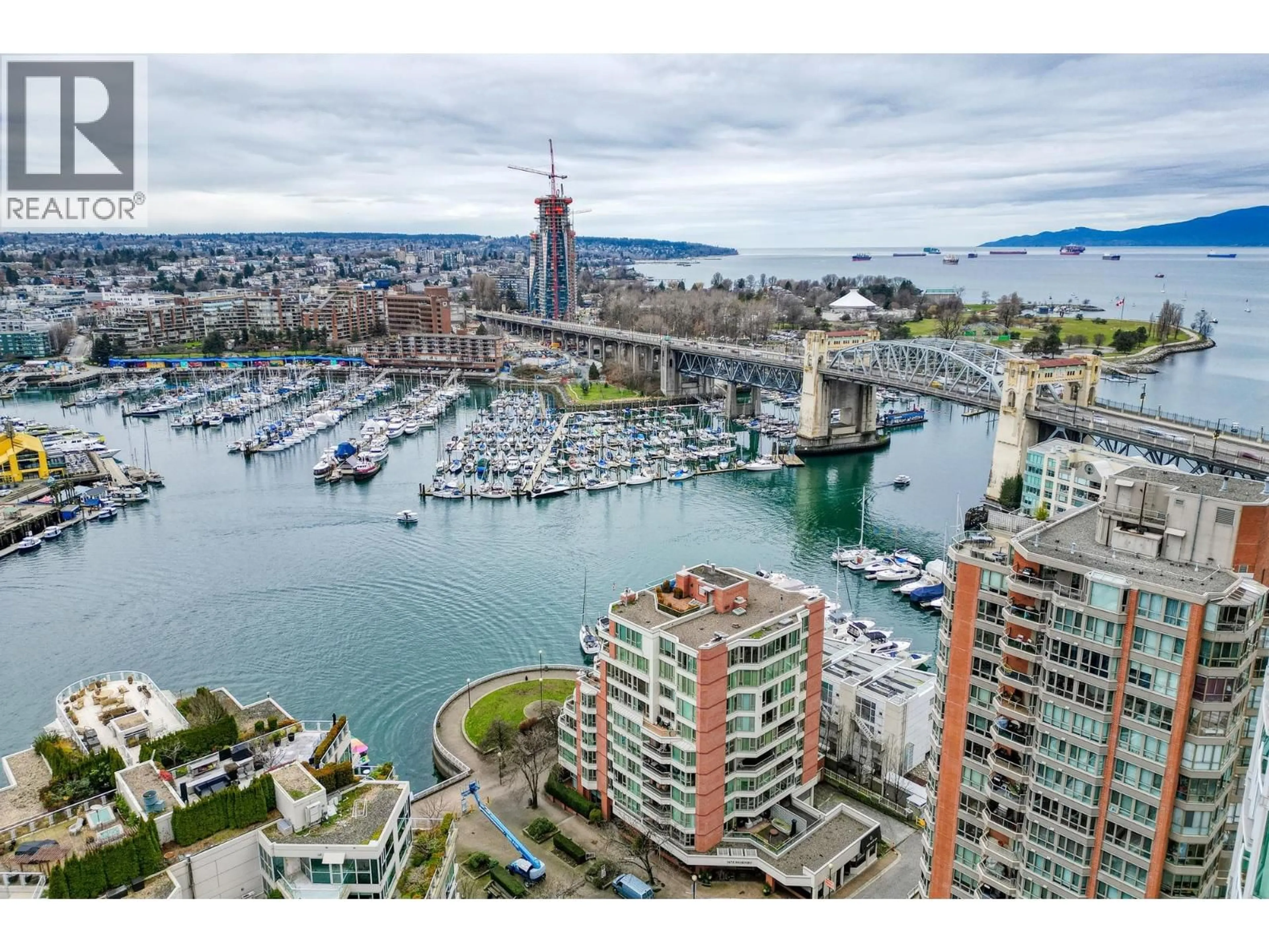 A pic from outside/outdoor area/front of a property/back of a property/a pic from drone, water/lake/river/ocean view for 902 - 1500 HOWE STREET, Vancouver British Columbia V6Z2N1