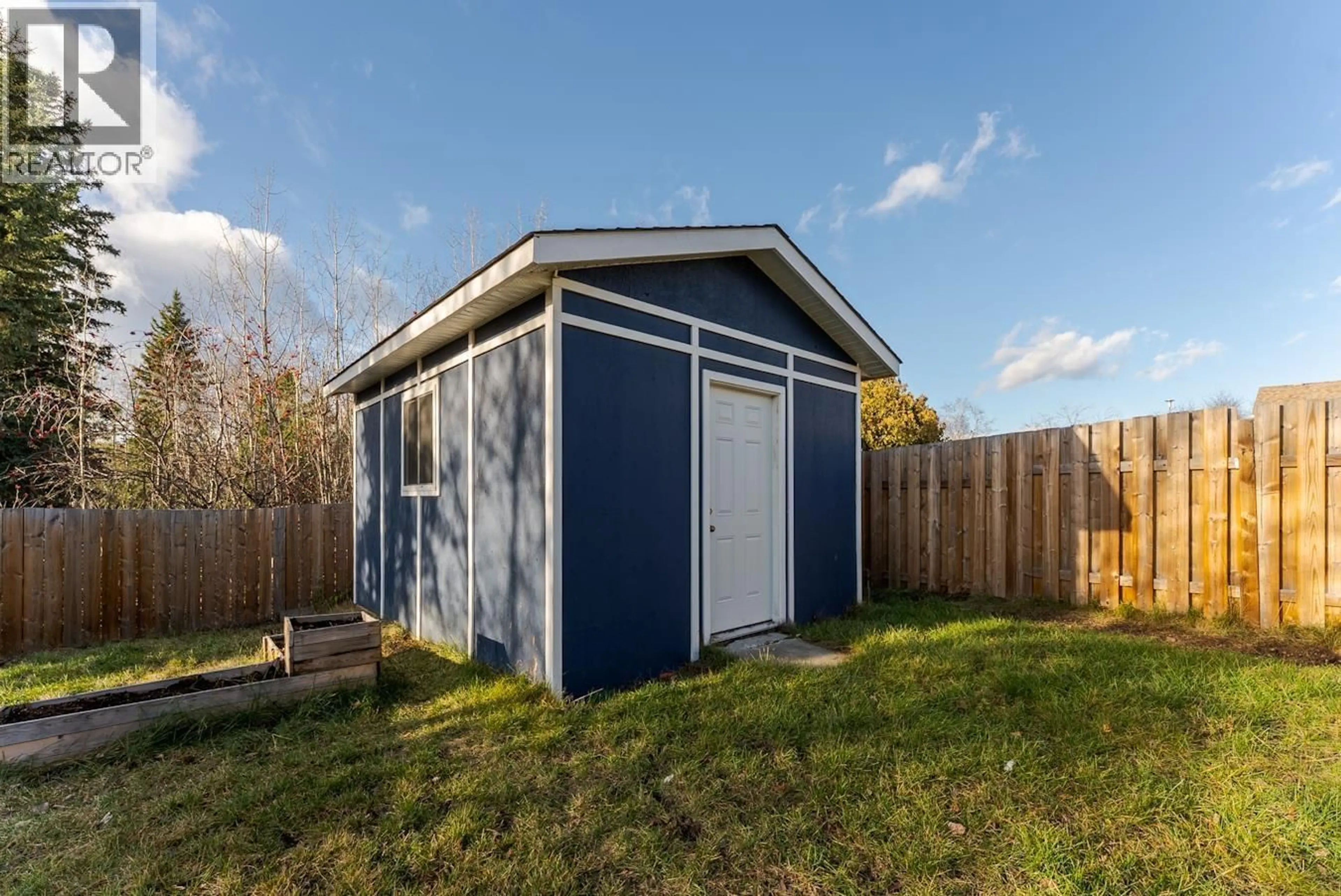 Shed for 681 VEDDER CRESCENT, Prince George British Columbia V2M3T1