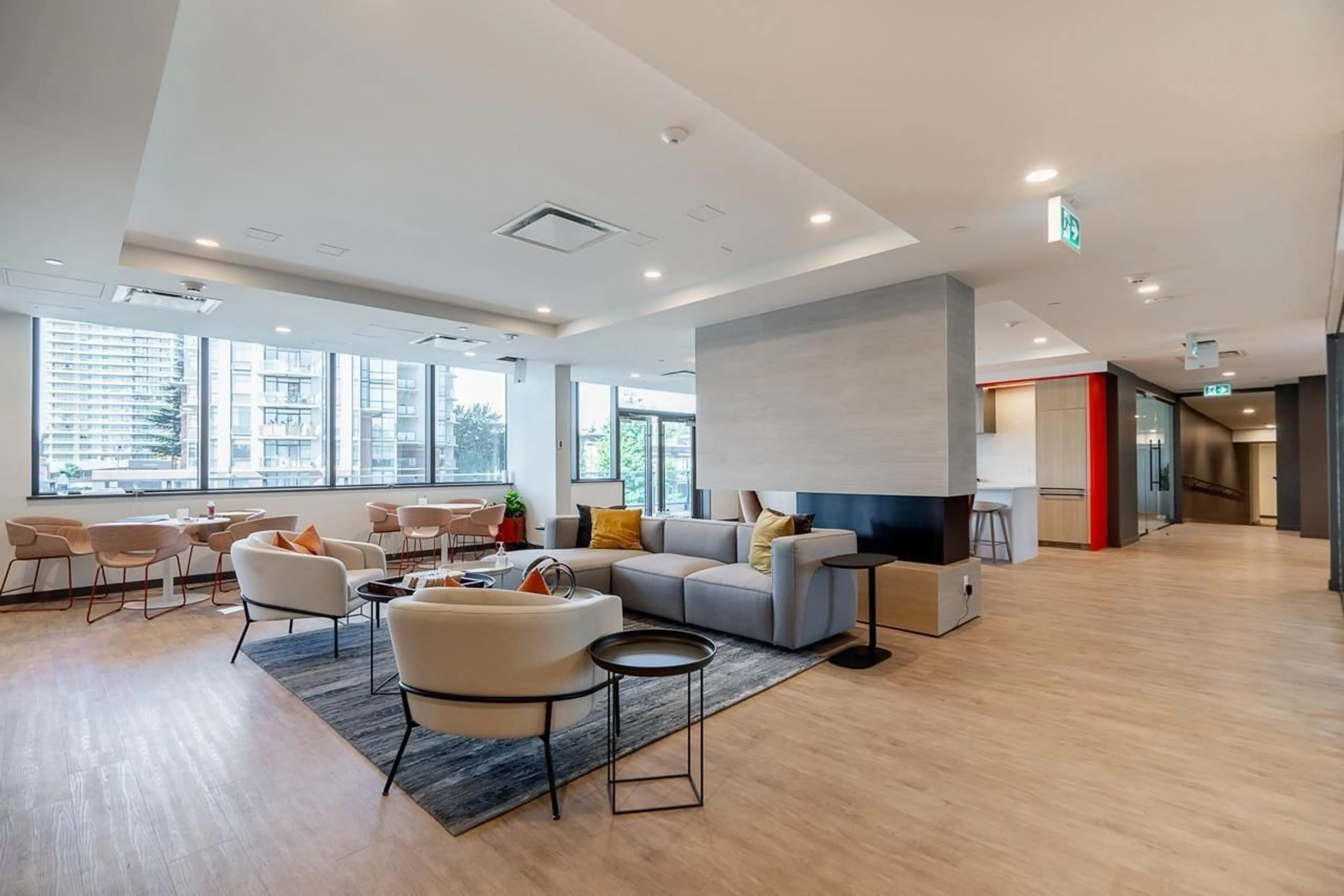 Lobby for 2508 - 13428 105 AVENUE, Surrey British Columbia V3T0S6