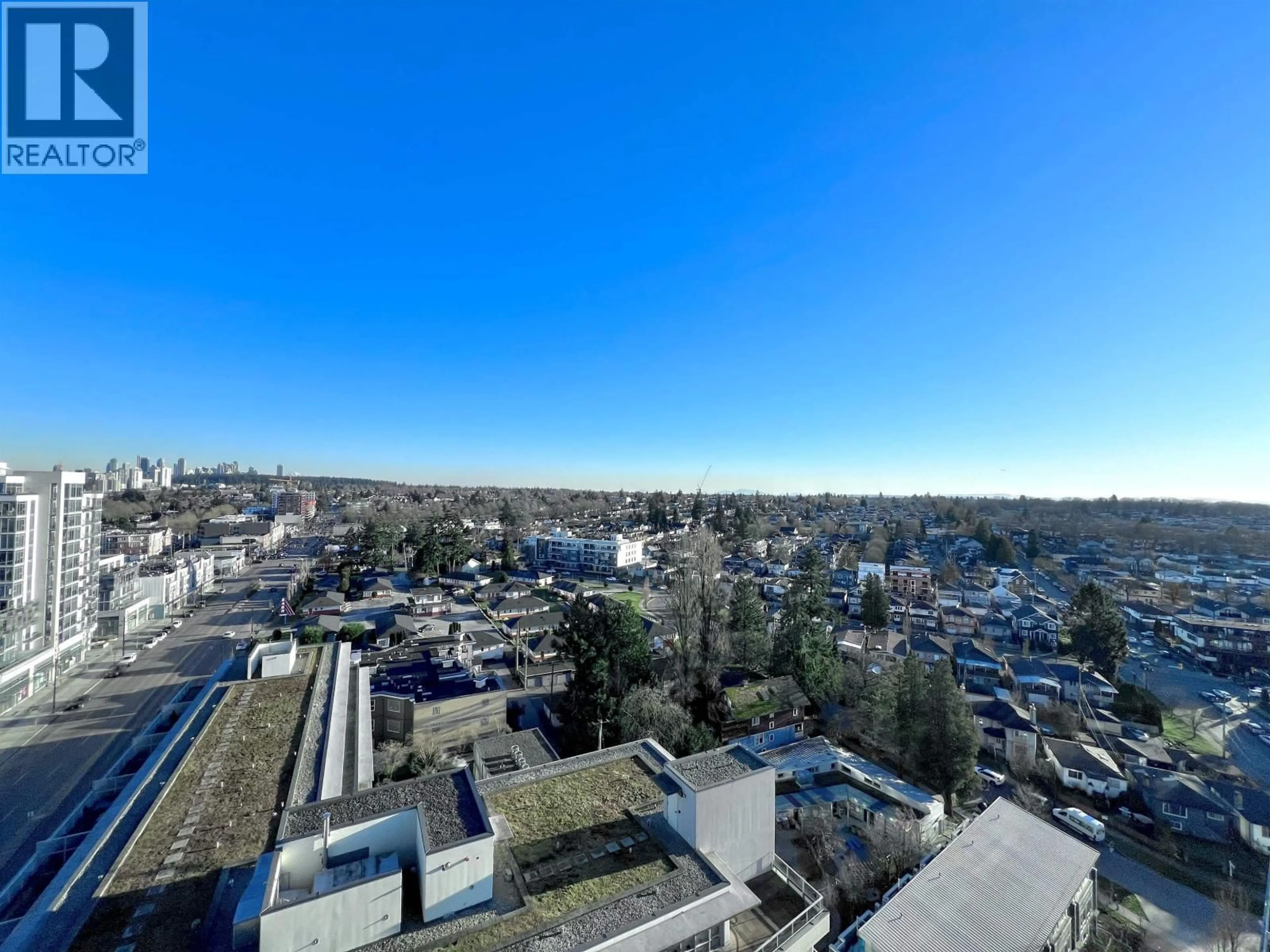 A pic from outside/outdoor area/front of a property/back of a property/a pic from drone, city buildings view from balcony for 1906 - 4815 ELDORADO MEWS, Vancouver British Columbia V5R0B2