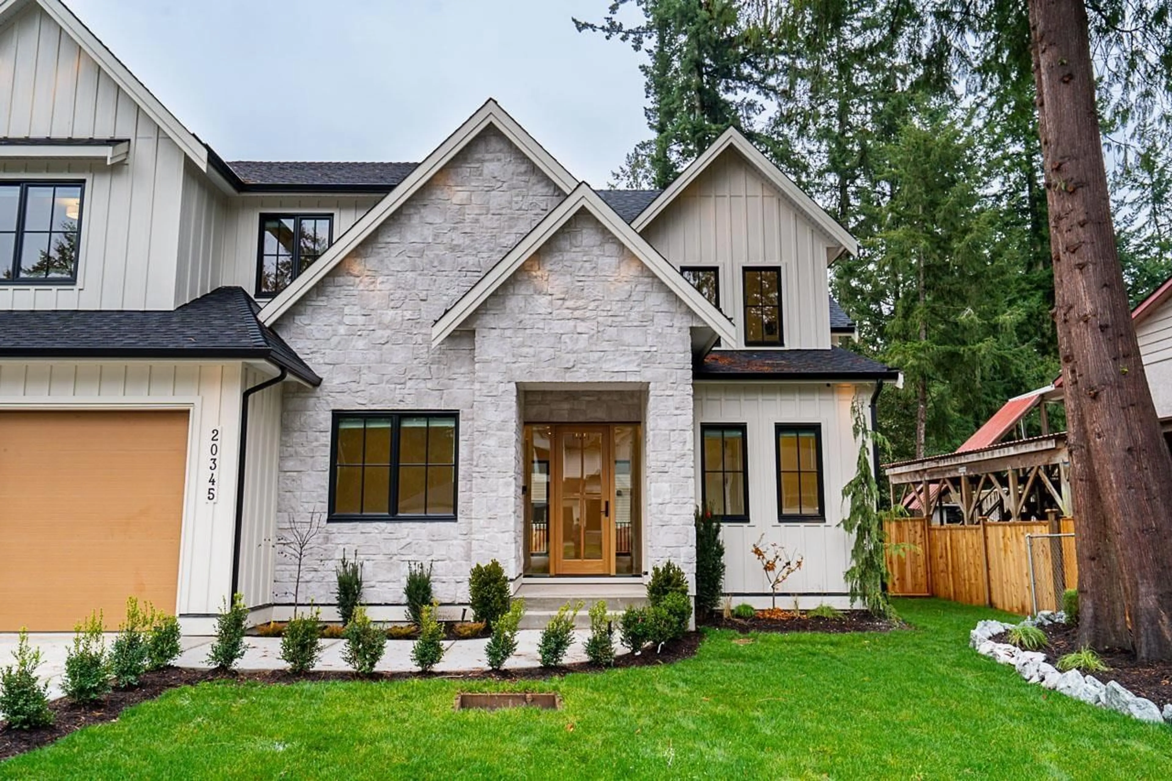 Home with brick exterior material, street for 20345 41A, Langley British Columbia V3A2Z8