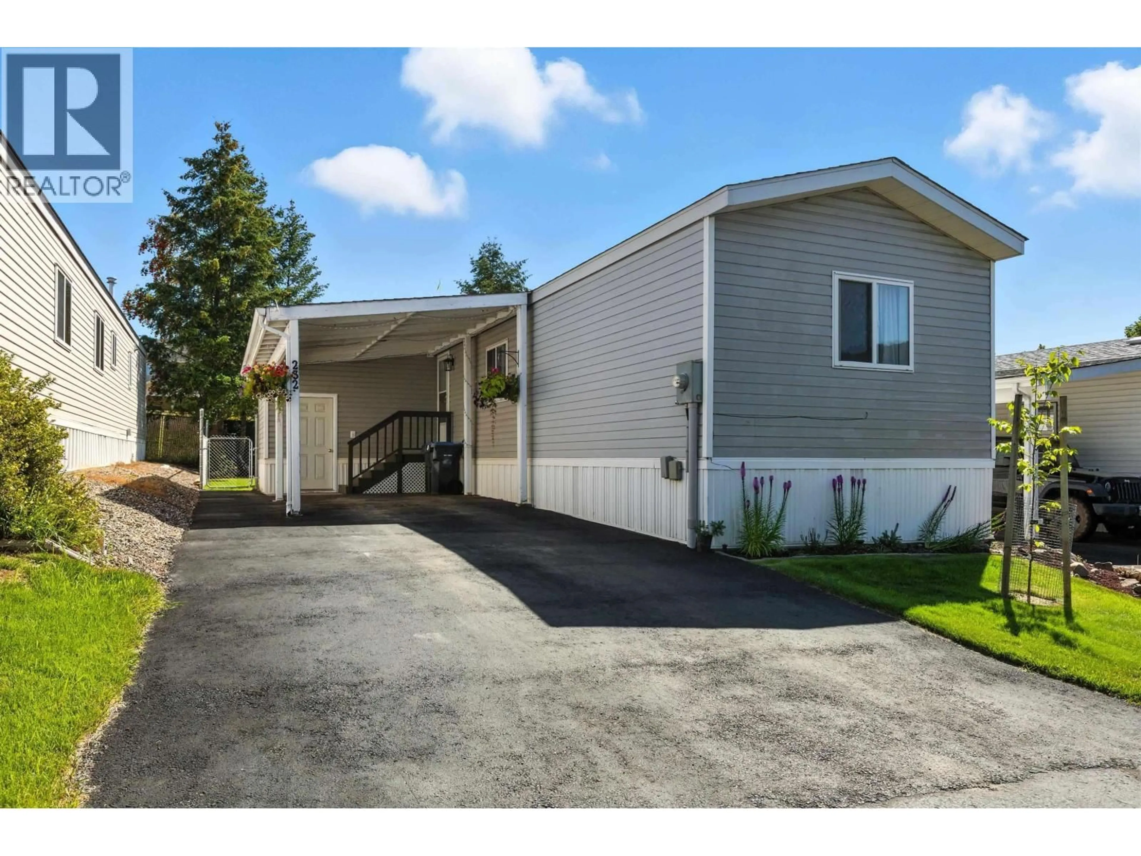 Home with vinyl exterior material, street for 232 LONGHORN DRIVE, Williams Lake British Columbia V2G4T7