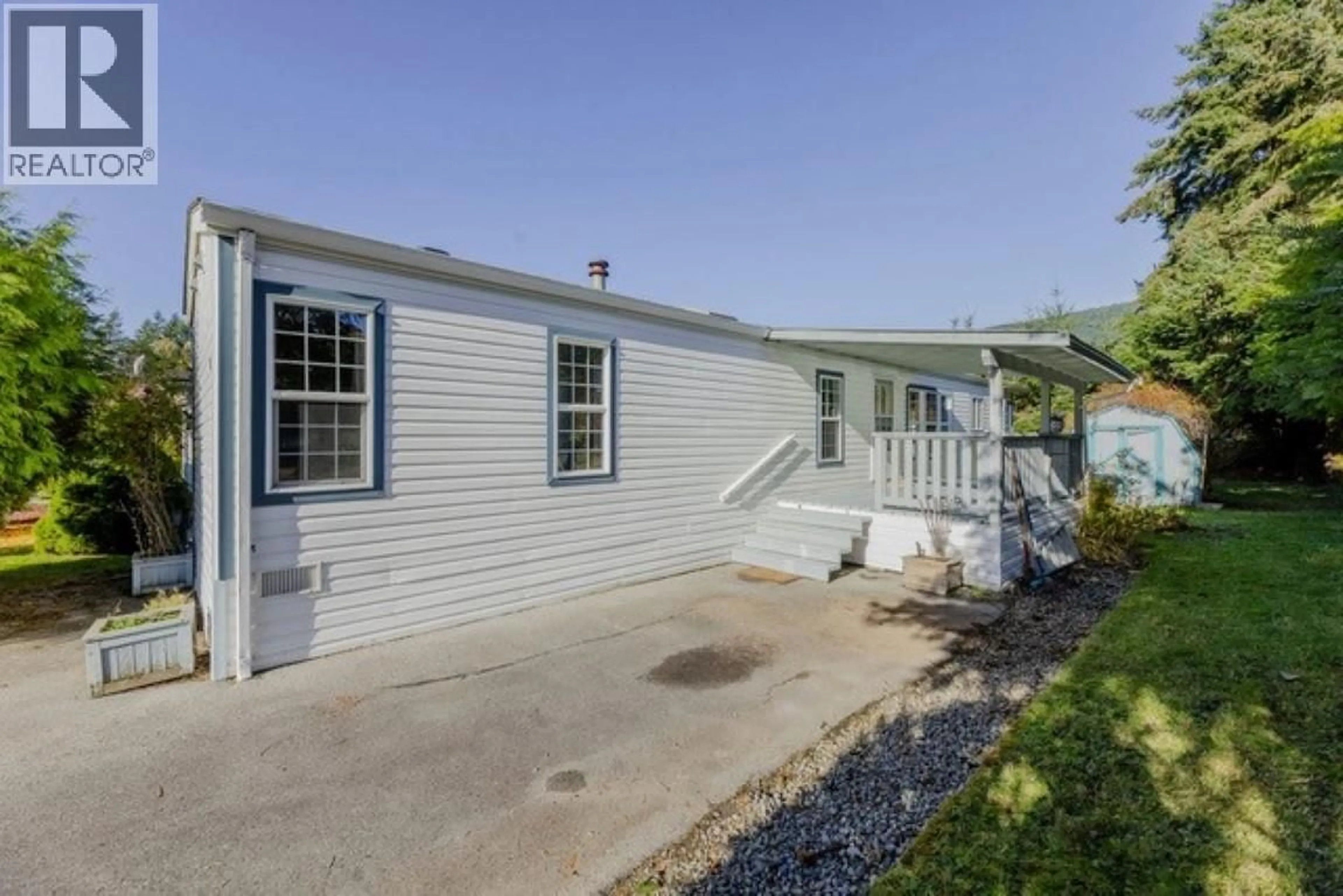 Home with vinyl exterior material, unknown for 96 - 1413 SUNSHINE COAST HIGHWAY, Gibsons British Columbia V0N1V5