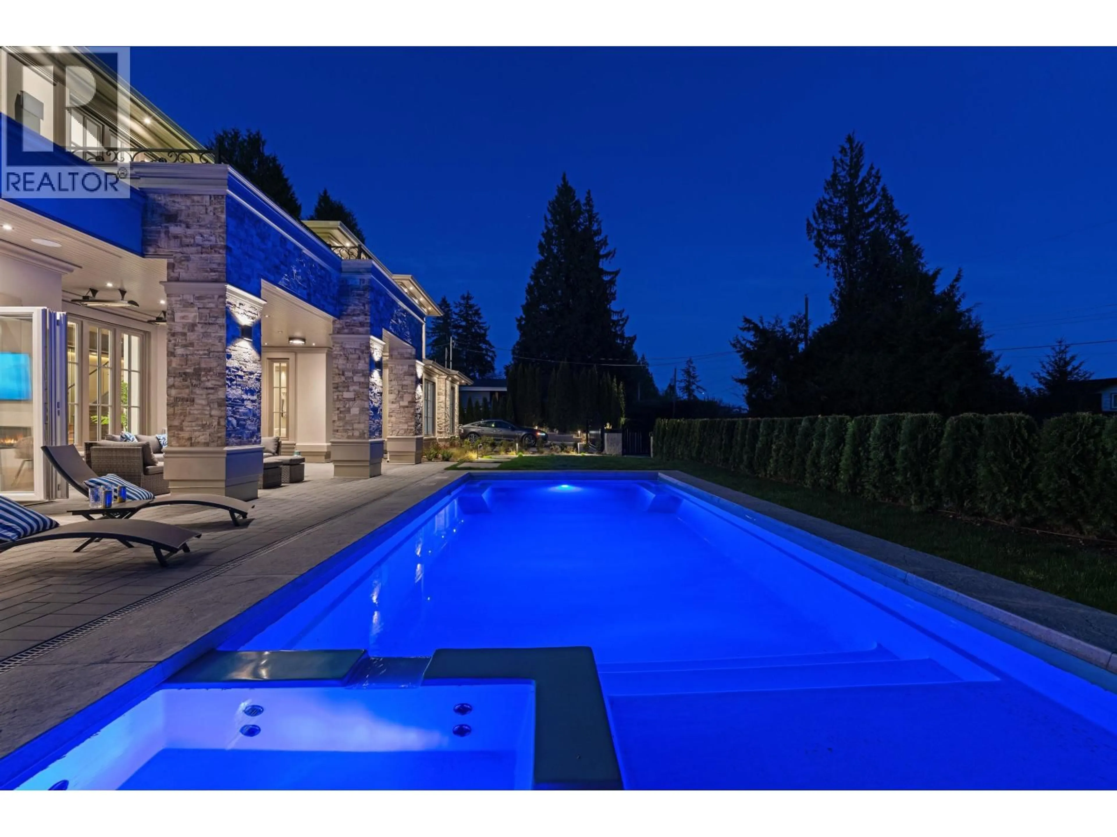 Pool for 4141 BURKEHILL ROAD, West Vancouver British Columbia V7V3M6