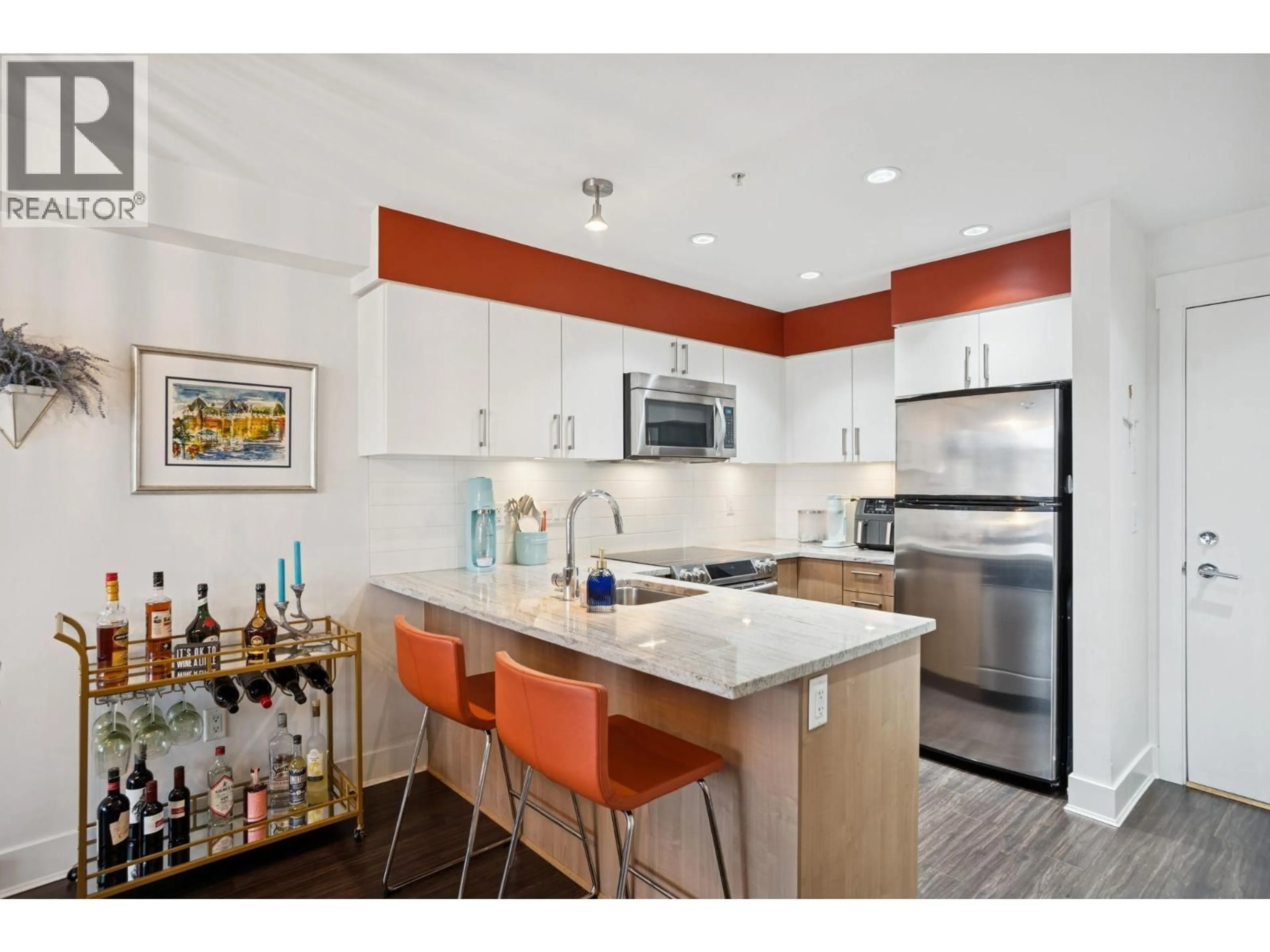 Open concept kitchen, unknown for 316 - 55 EIGHTH AVENUE, New Westminster British Columbia V3L0E8