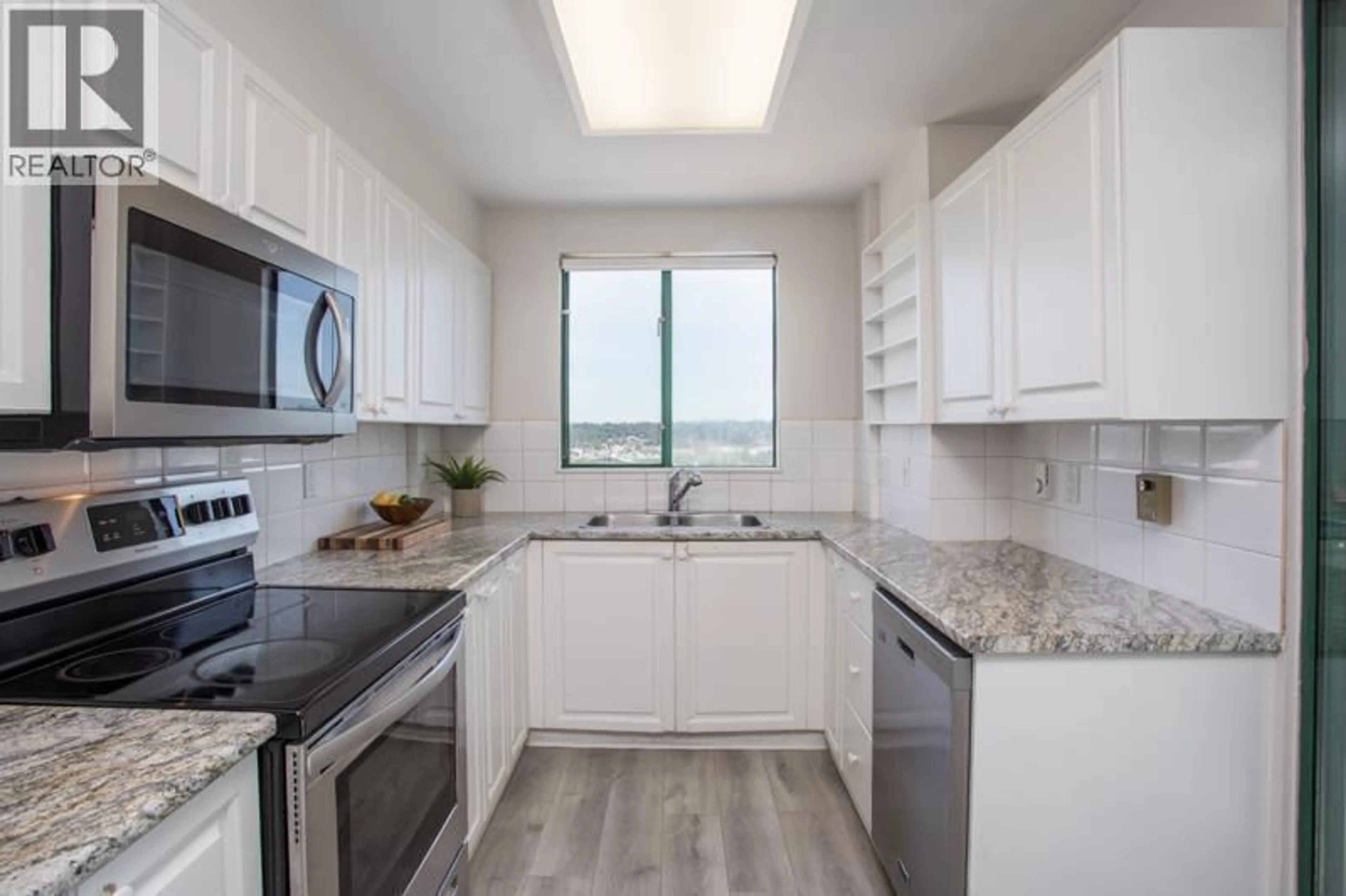 Standard kitchen, unknown for PH1 - 410 CARNARVON STREET, New Westminster British Columbia V3L5N9