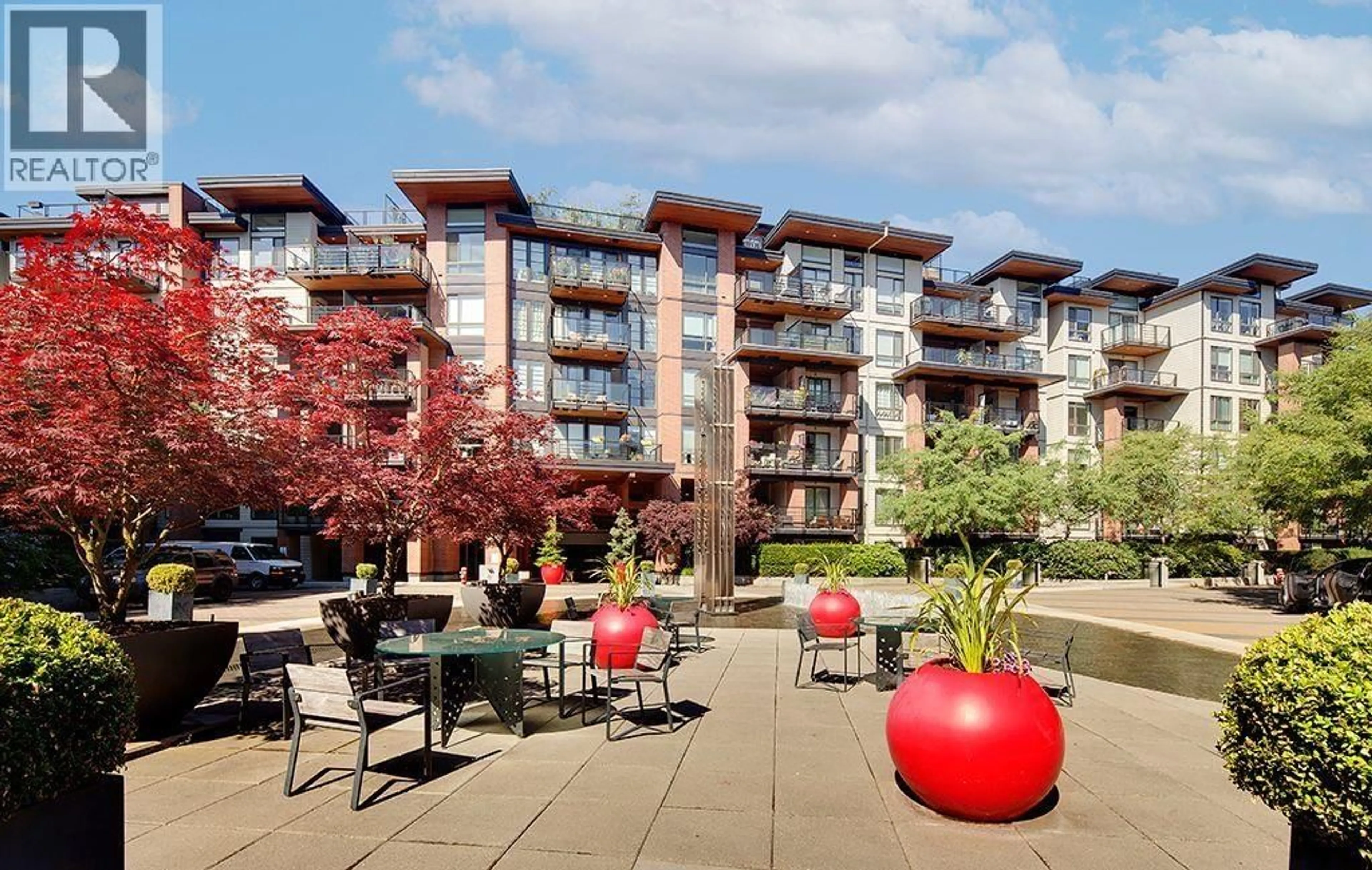 Patio, unknown for 404 - 733 3RD STREET, North Vancouver British Columbia V7M0C8