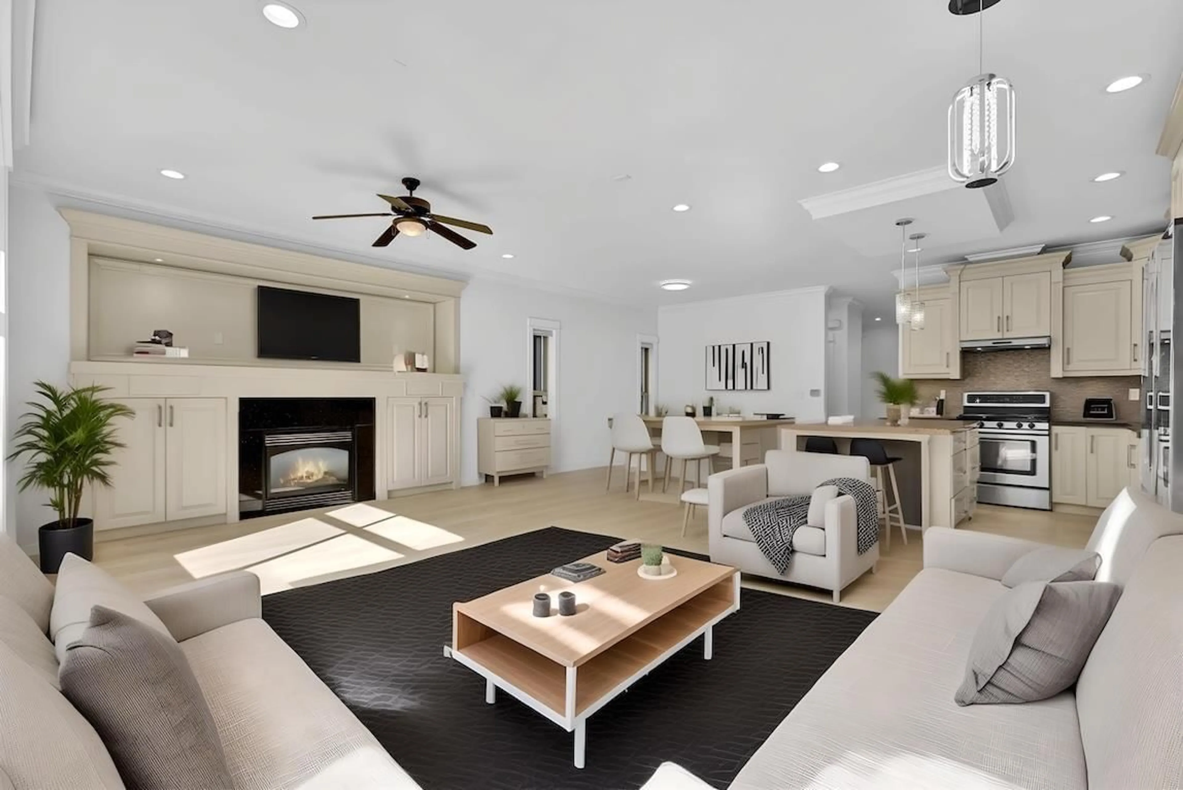 Living room with furniture, ceramic/tile floor for 14636 36A, Surrey British Columbia V4P0E3