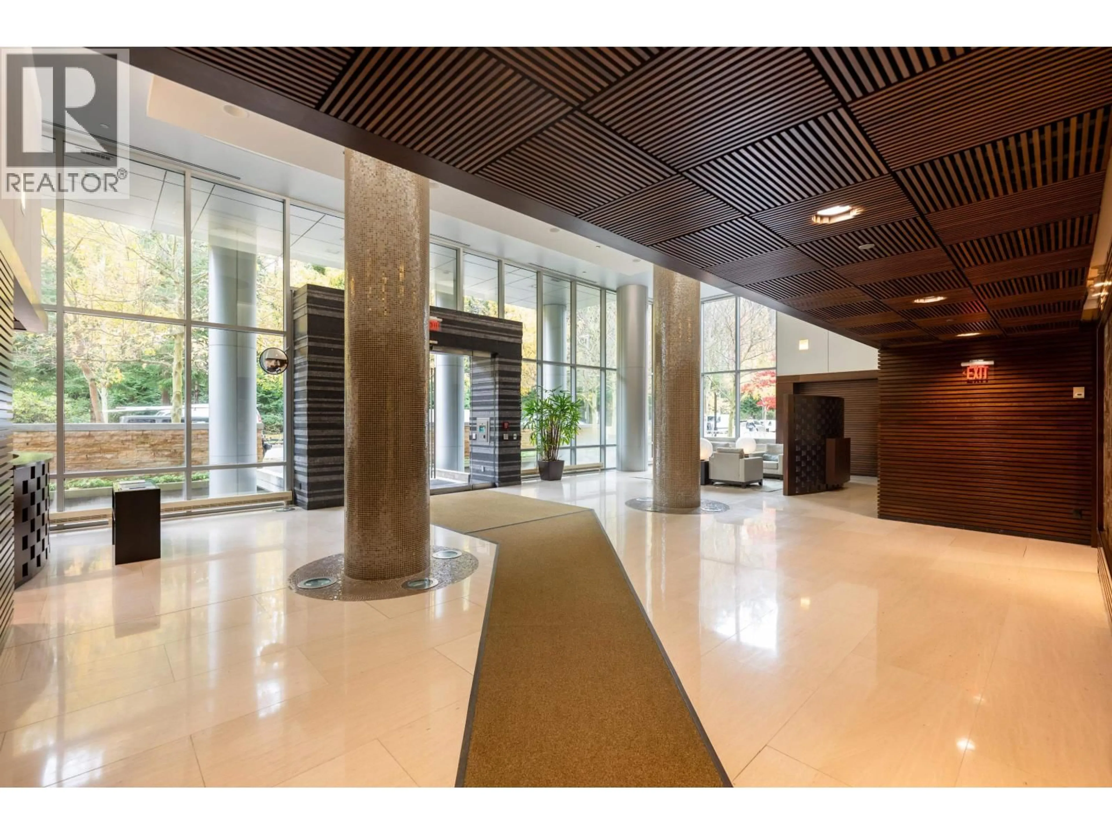 Indoor foyer for 403 - 5838 BERTON AVENUE, Vancouver British Columbia V6S0A5