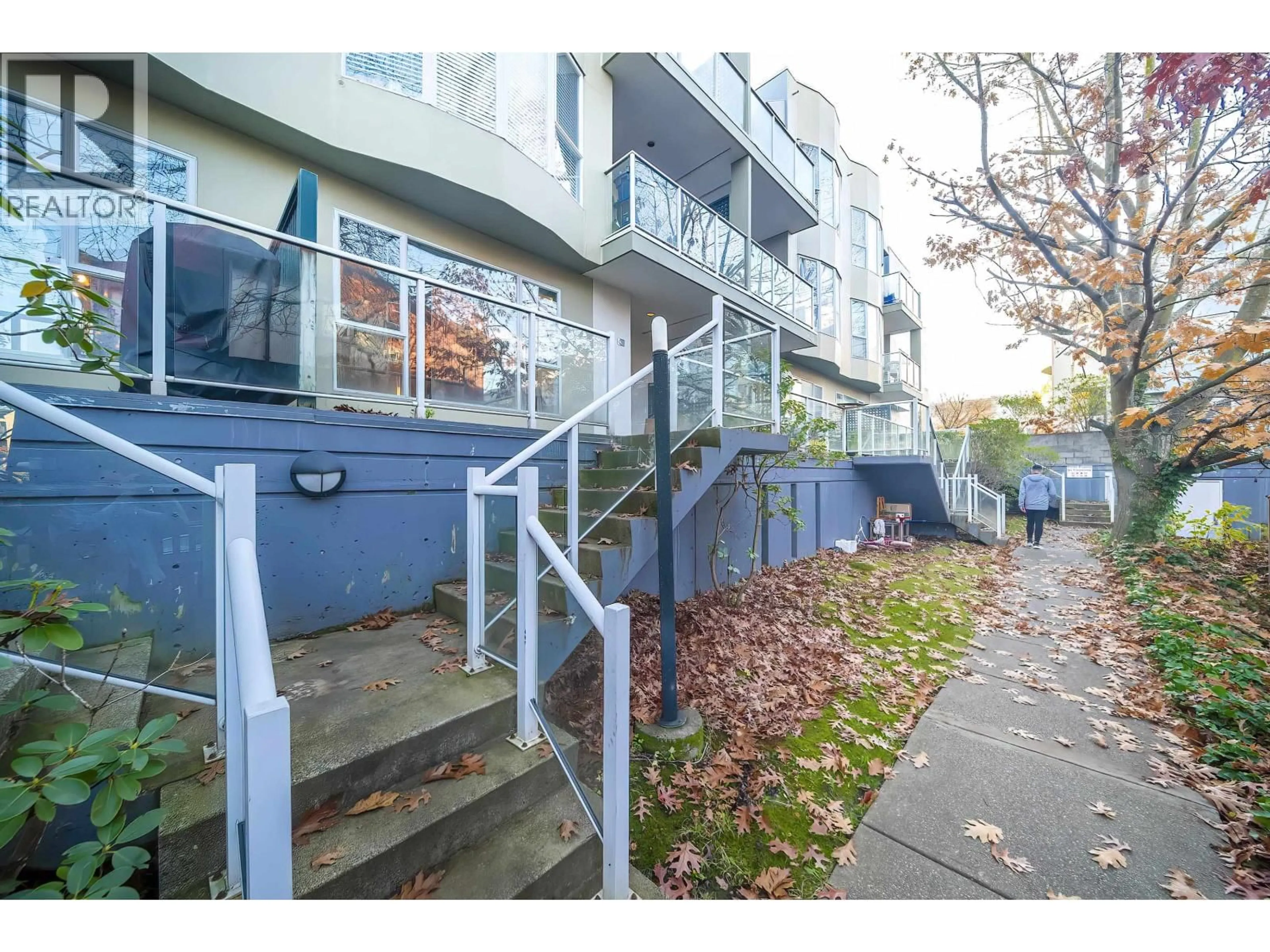 Patio, street for 107 - 8600 JONES ROAD, Richmond British Columbia V6Y3Z3