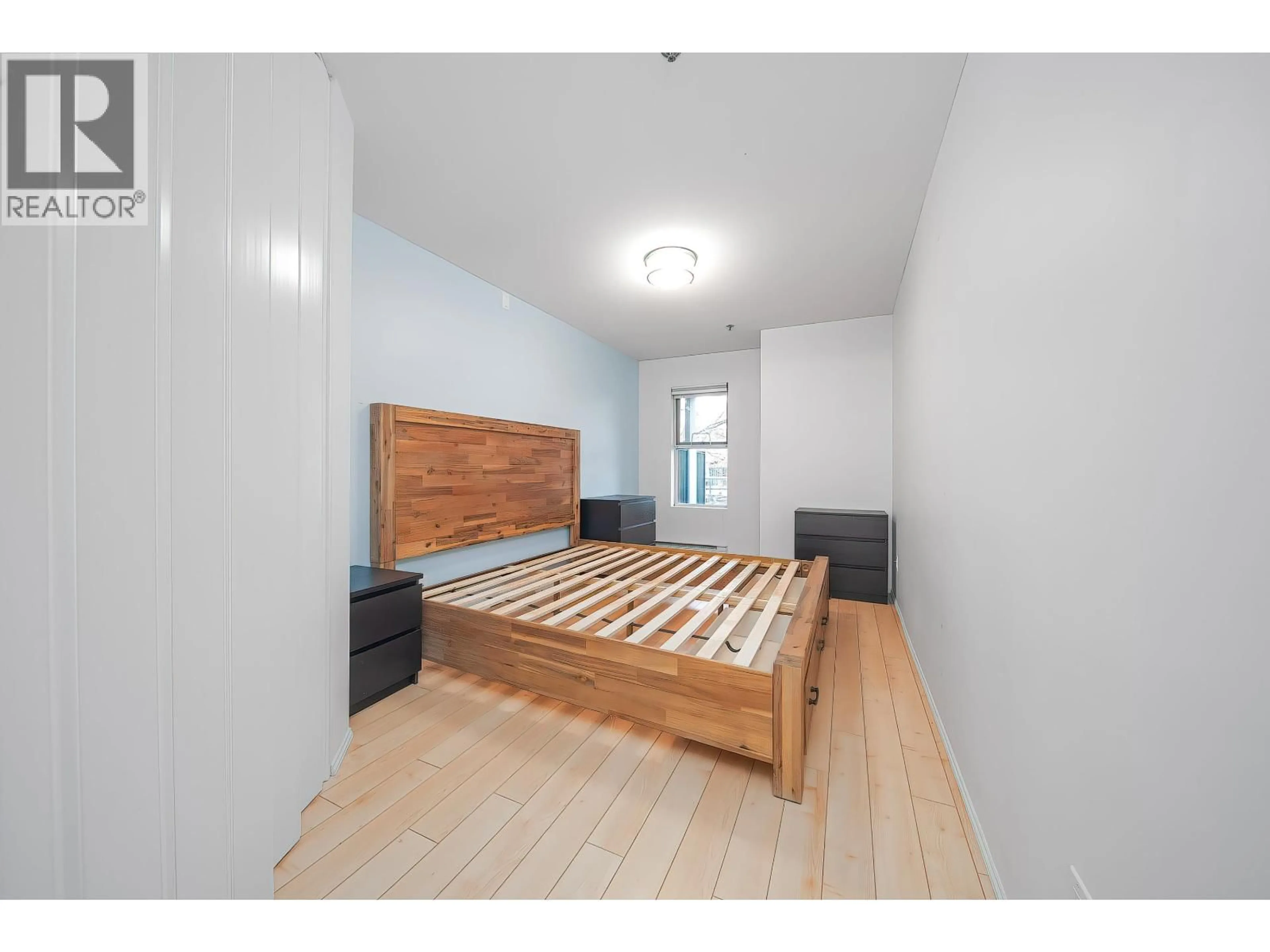 Bedroom with bed, wood/laminate floor for 107 - 8600 JONES ROAD, Richmond British Columbia V6Y3Z3