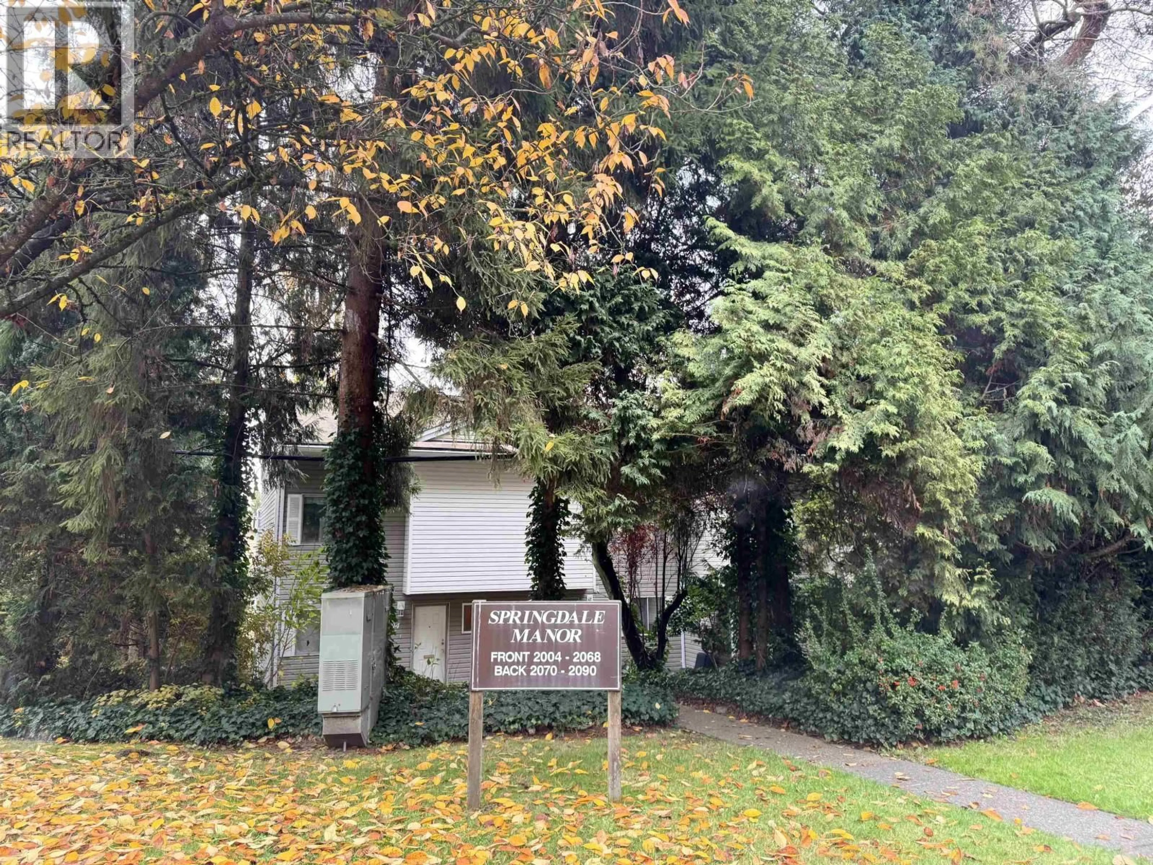 Unknown for 2082 SPRINGER AVENUE, Burnaby British Columbia V5B3M5